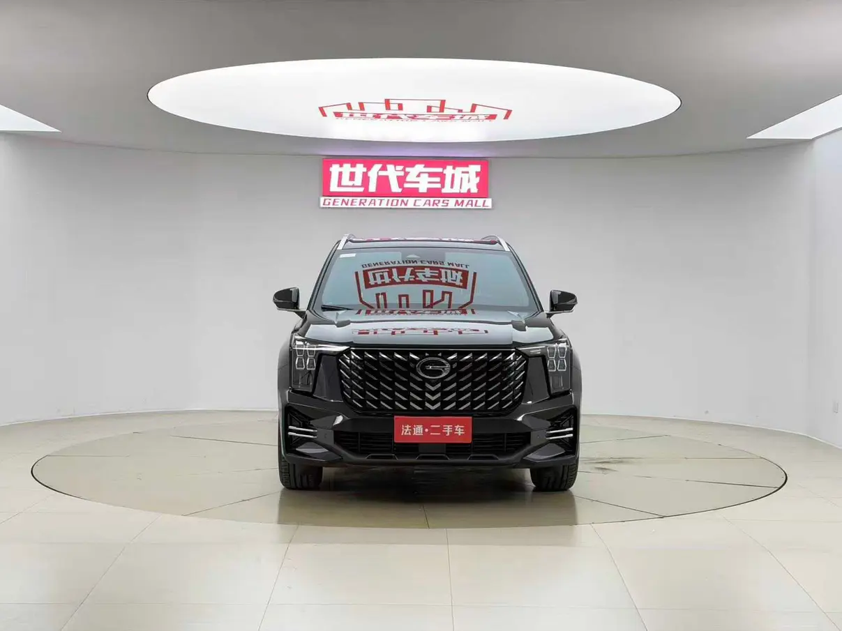 GAC Trumpchi GS8  из Китая