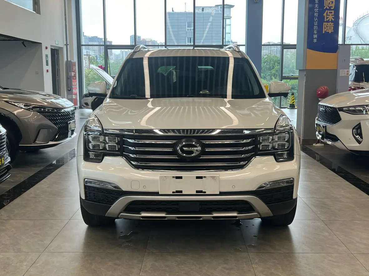GAC Trumpchi GS8  из Китая