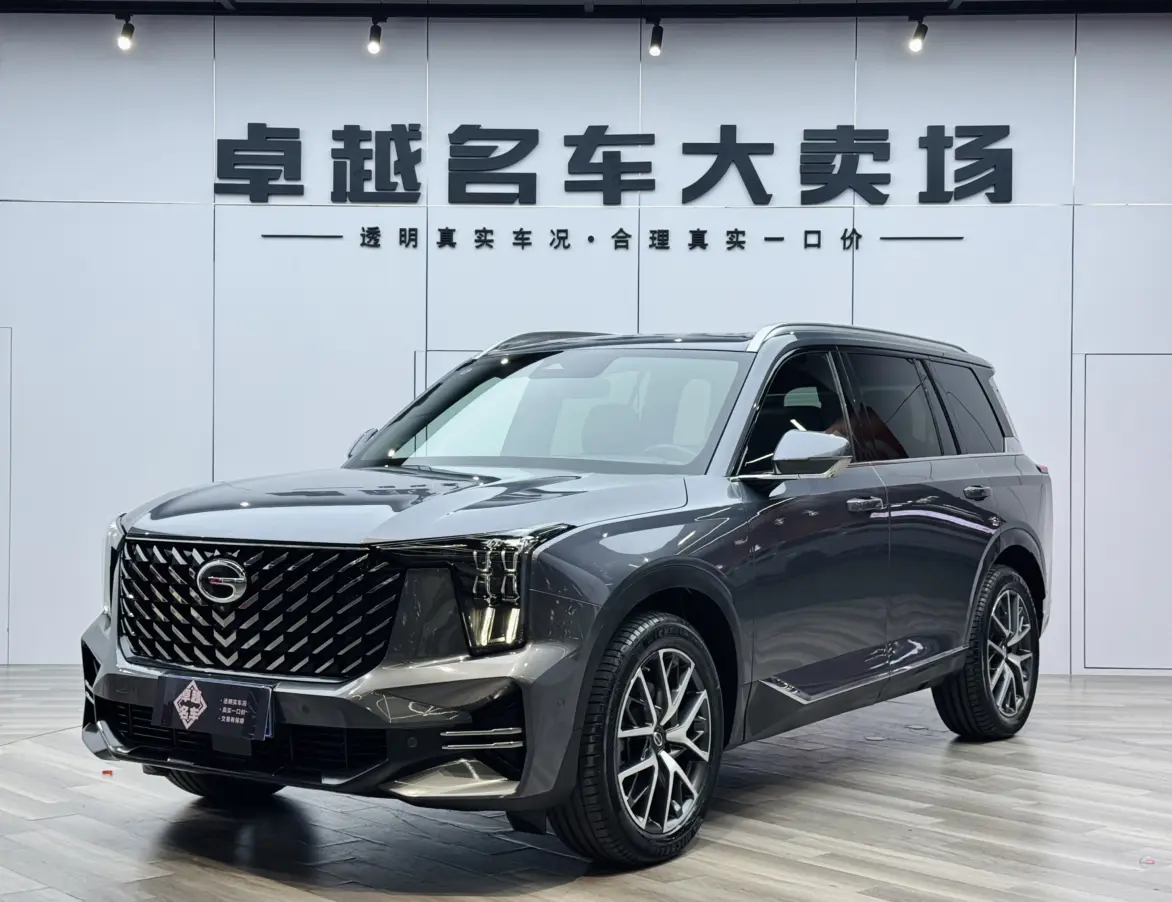 GAC Trumpchi GS8  из Китая