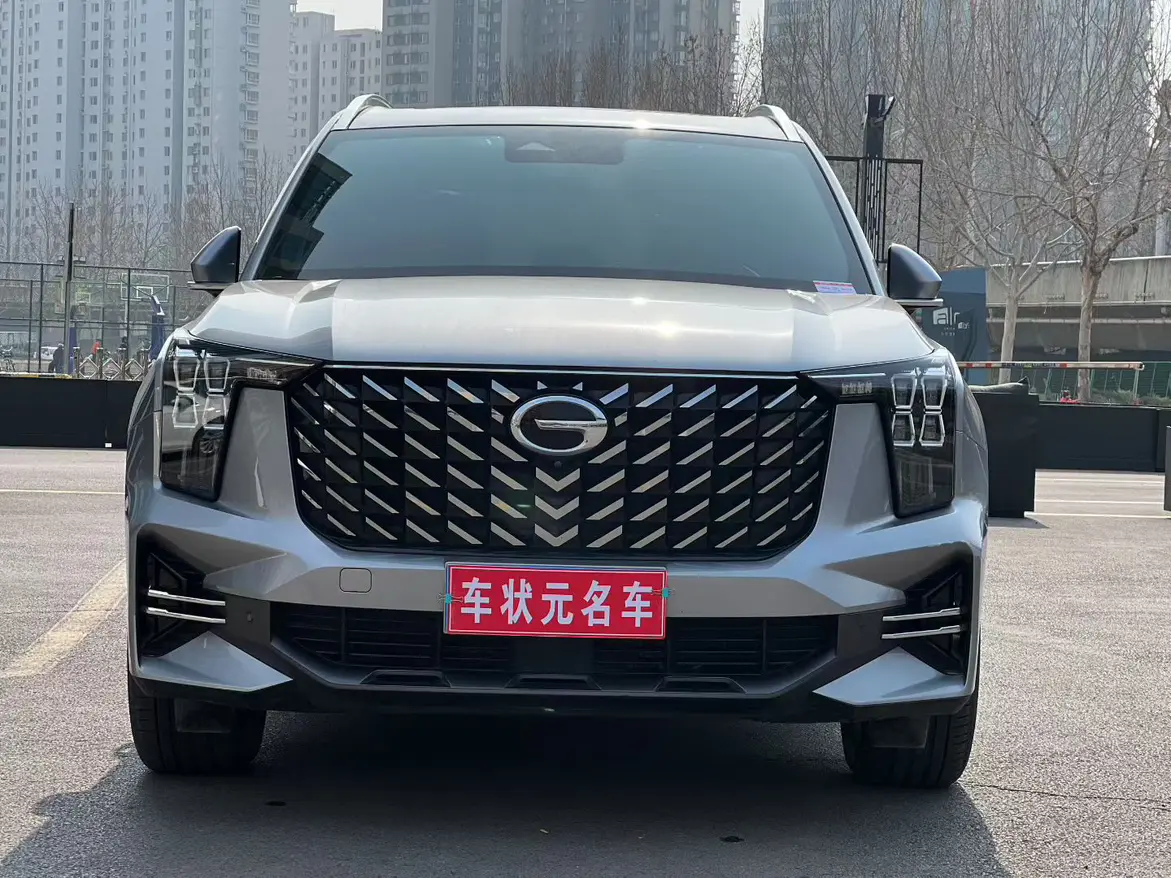 GAC Trumpchi GS8  из Китая