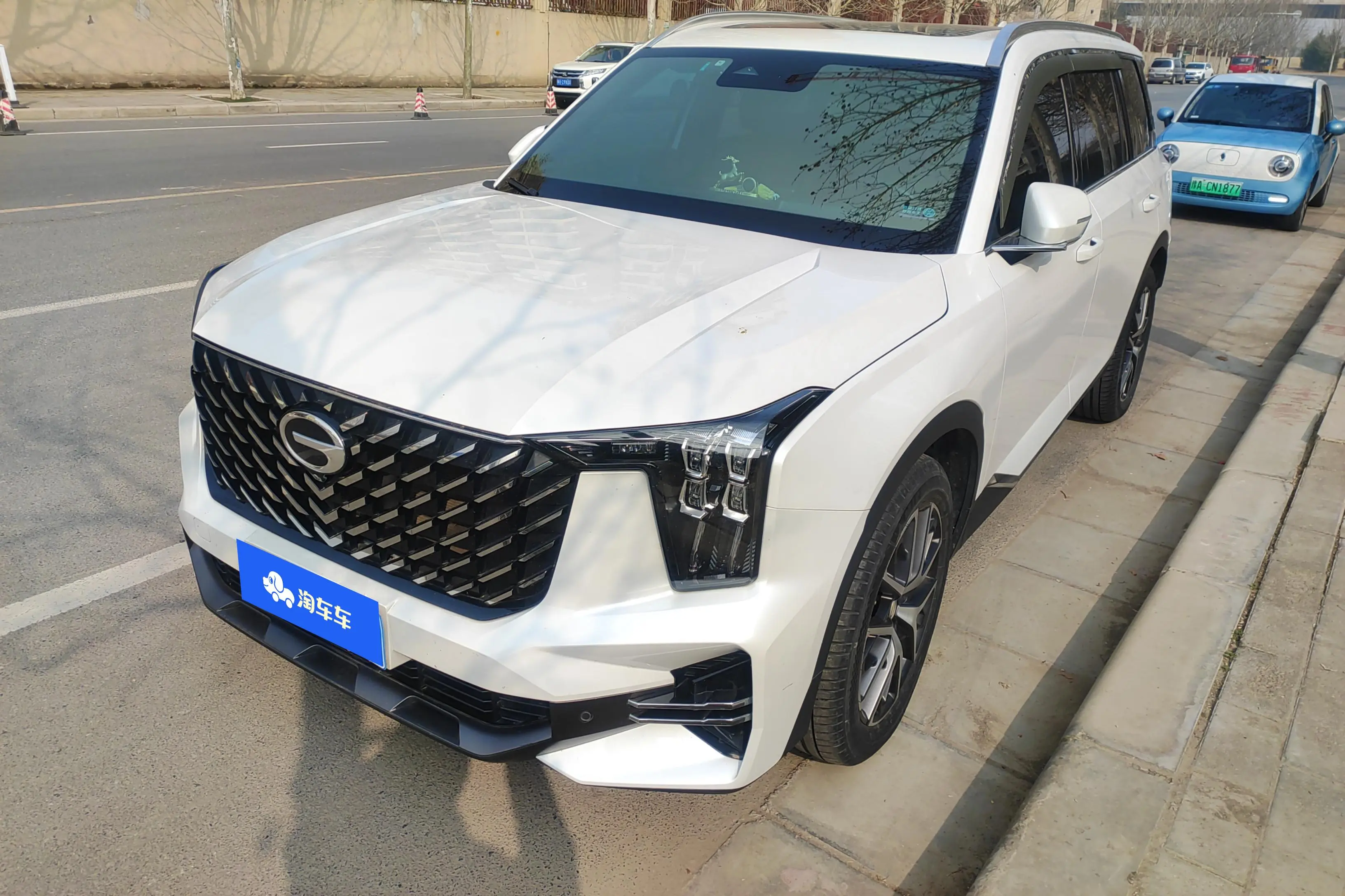 GAC Trumpchi GS8  из Китая