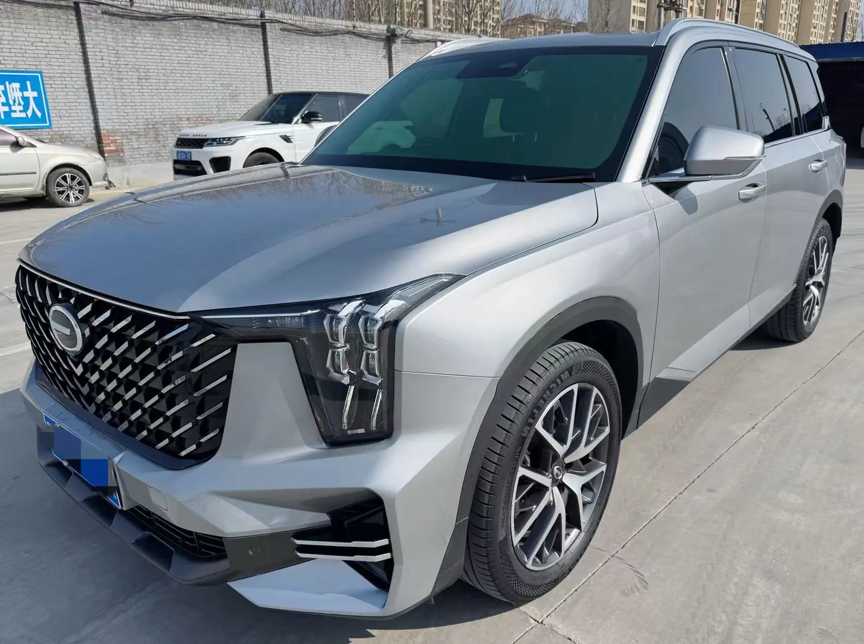 GAC Trumpchi GS8  из Китая