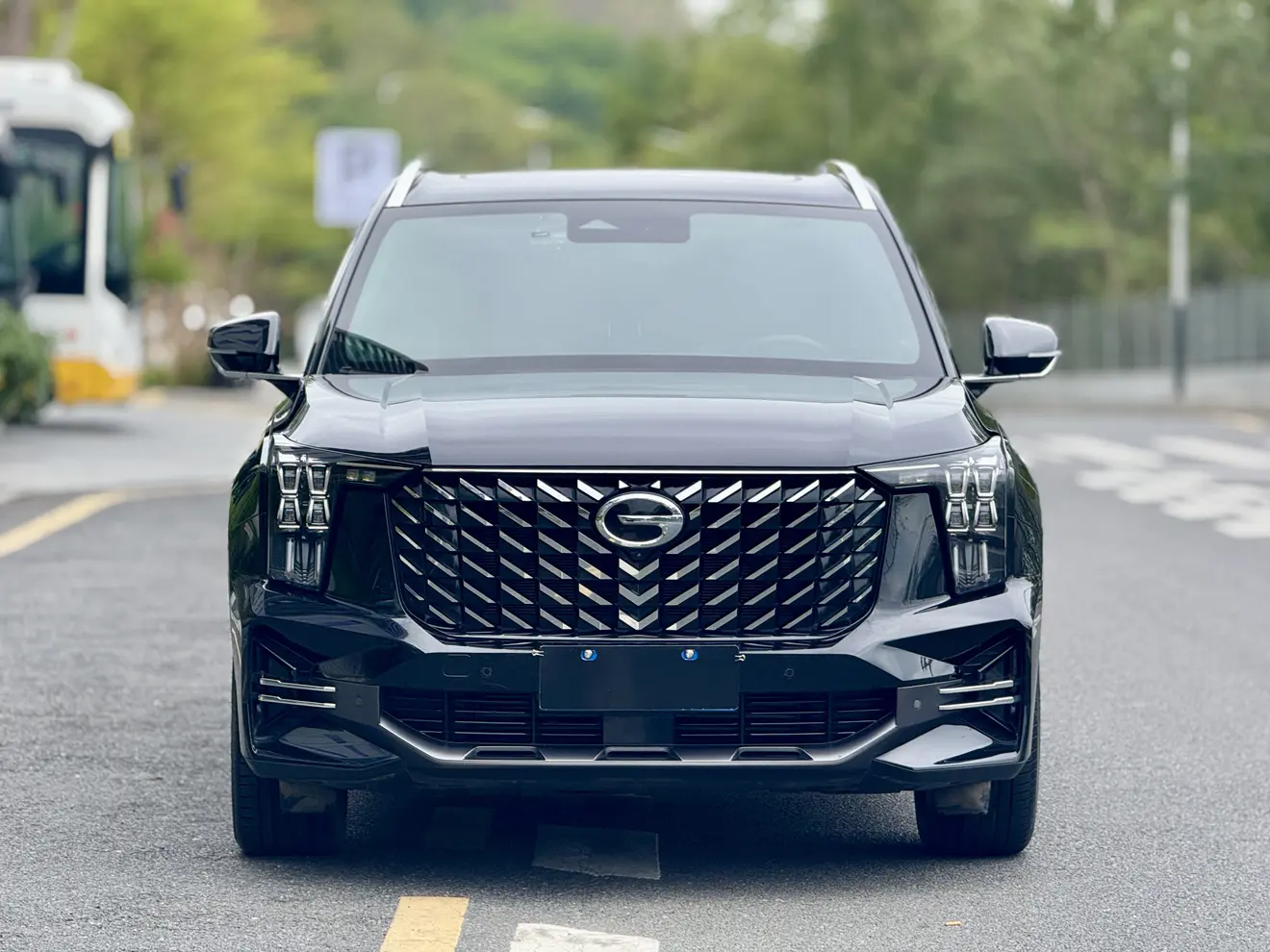 GAC Trumpchi GS8  из Китая