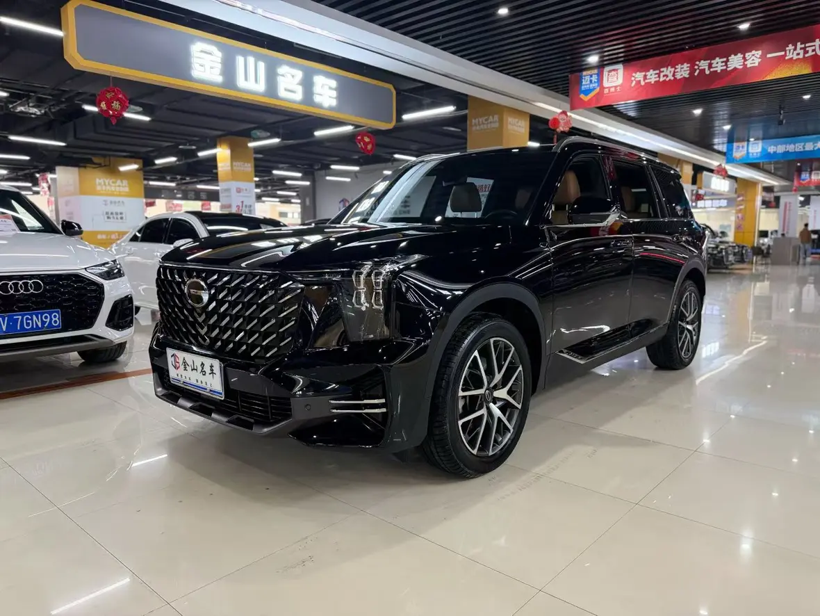 GAC Trumpchi GS8  из Китая