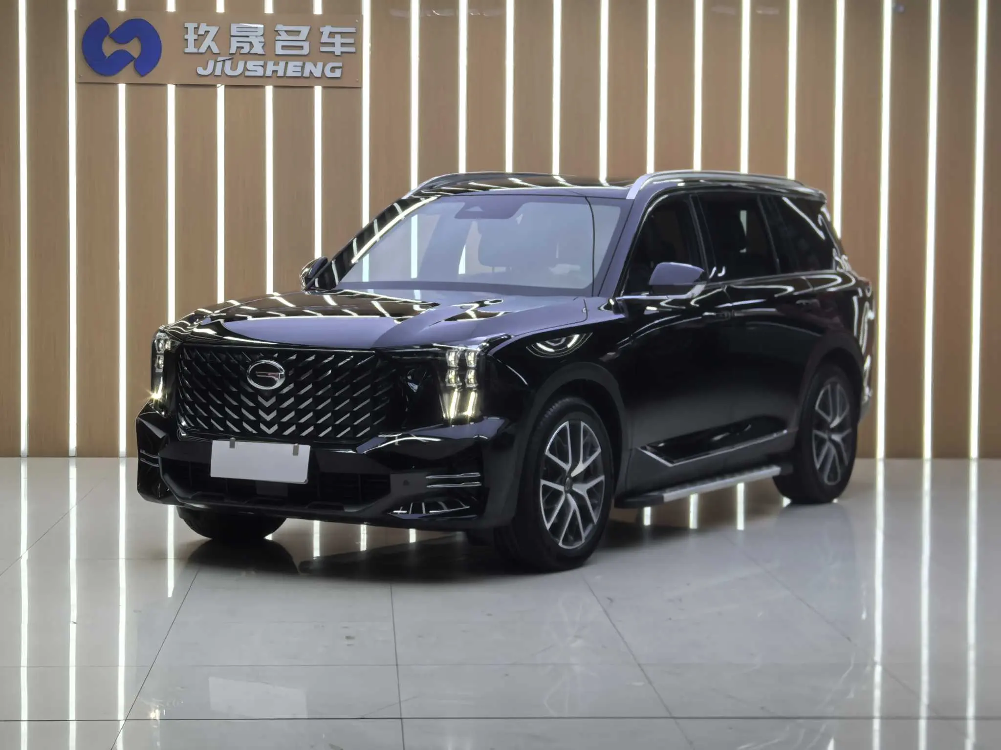 GAC Trumpchi GS8  из Китая