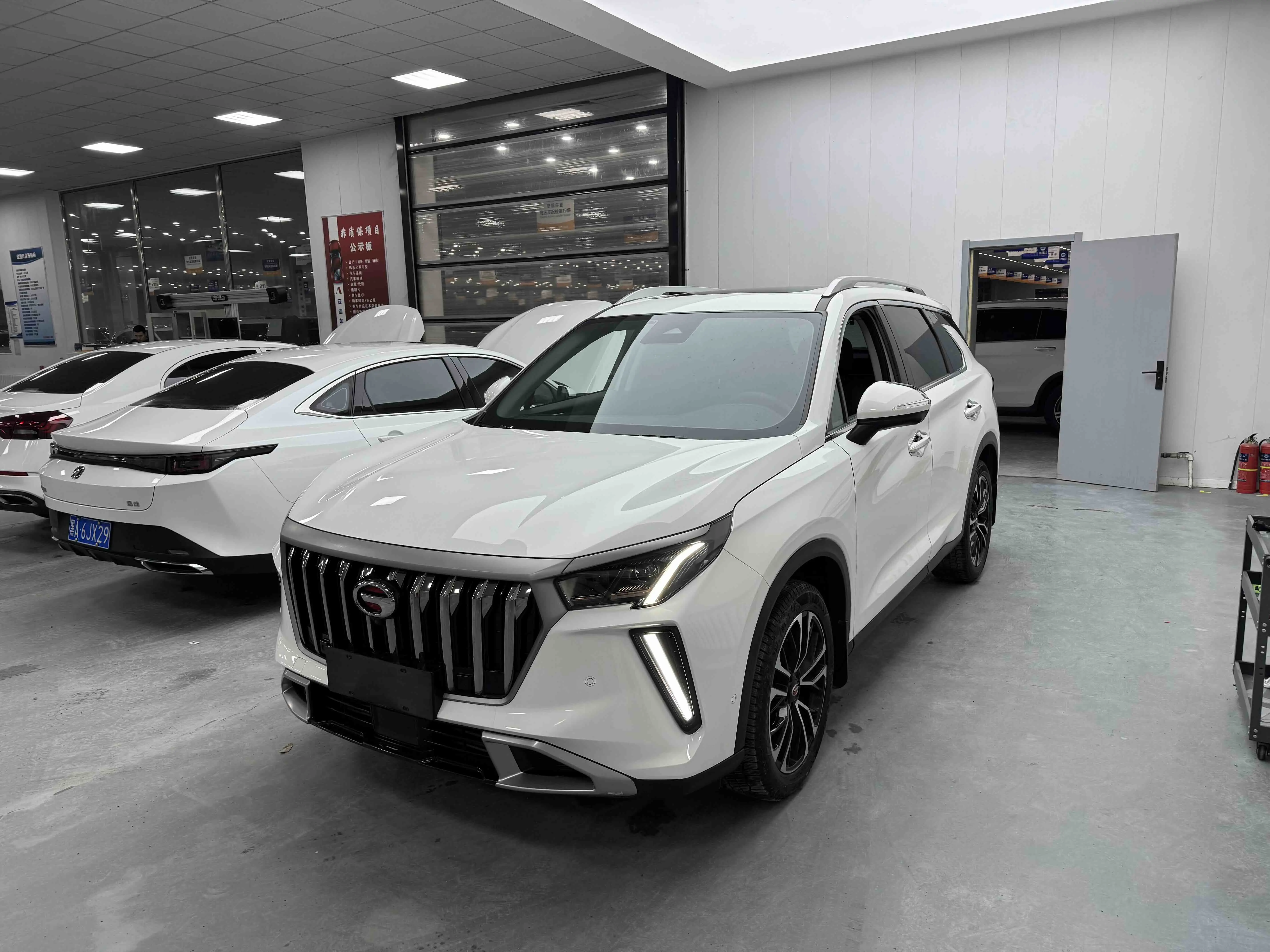 GAC Trumpchi GS4 PLUS  из Китая