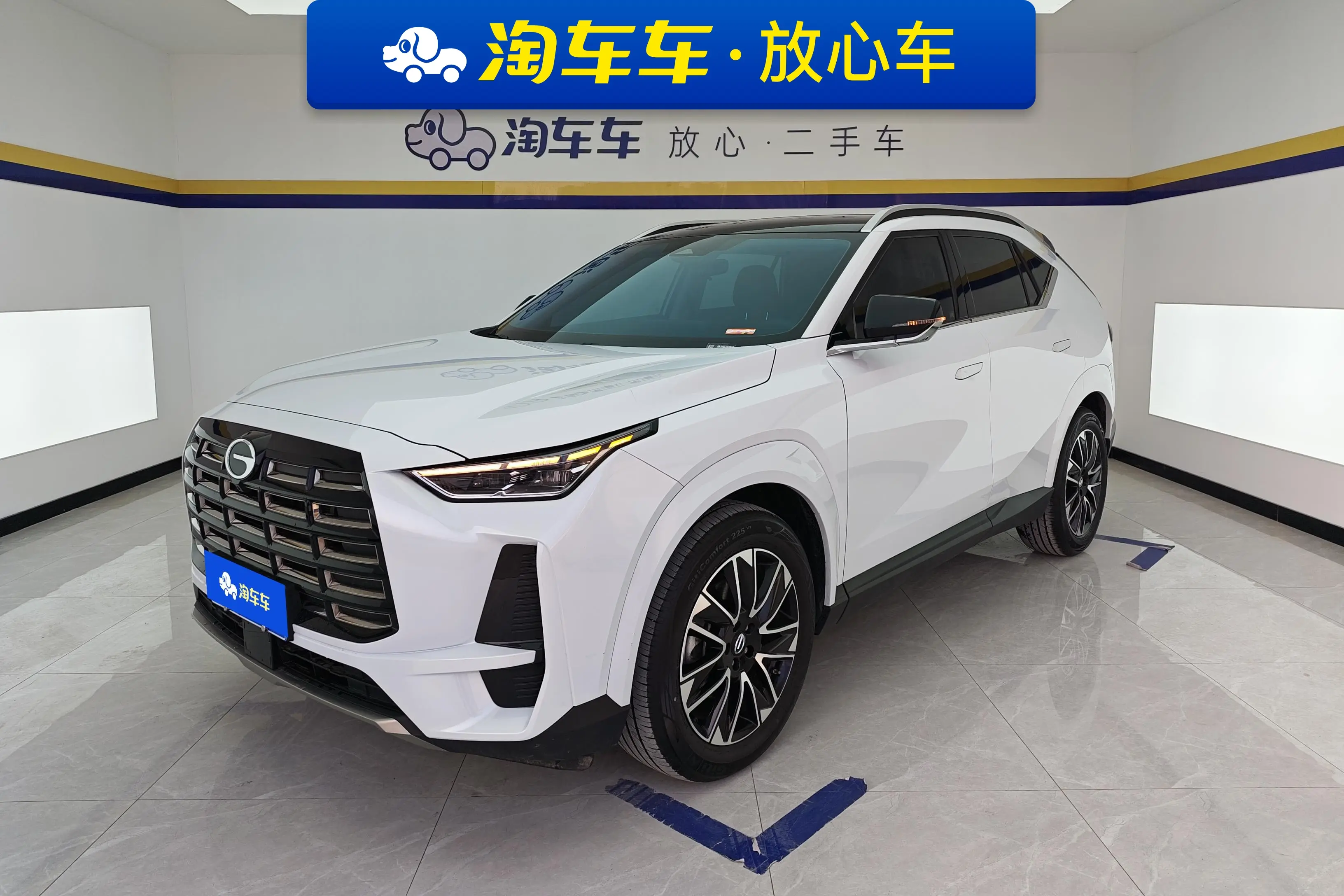 GAC Trumpchi GS4  из Китая