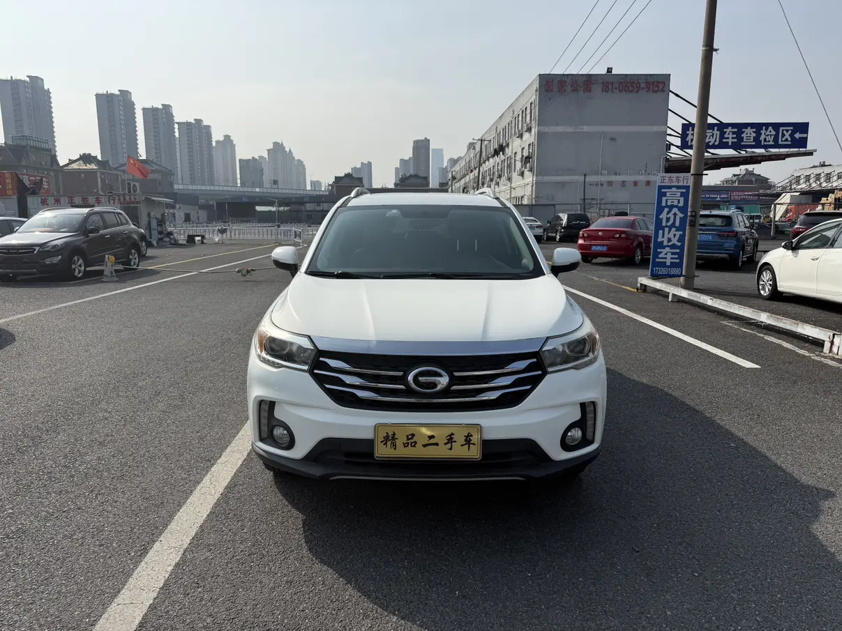 GAC Trumpchi GS4  из Китая