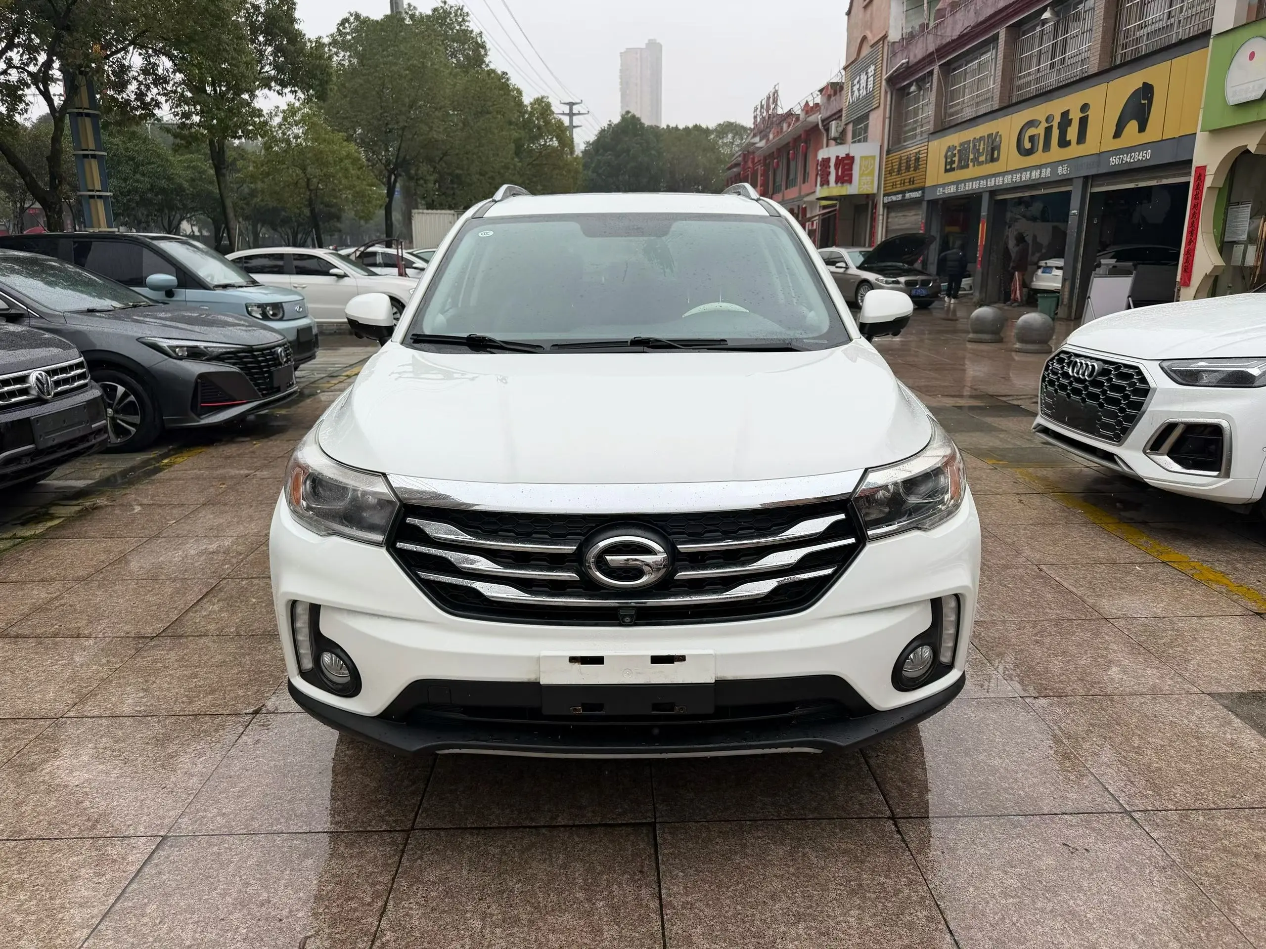 GAC Trumpchi GS4  из Китая