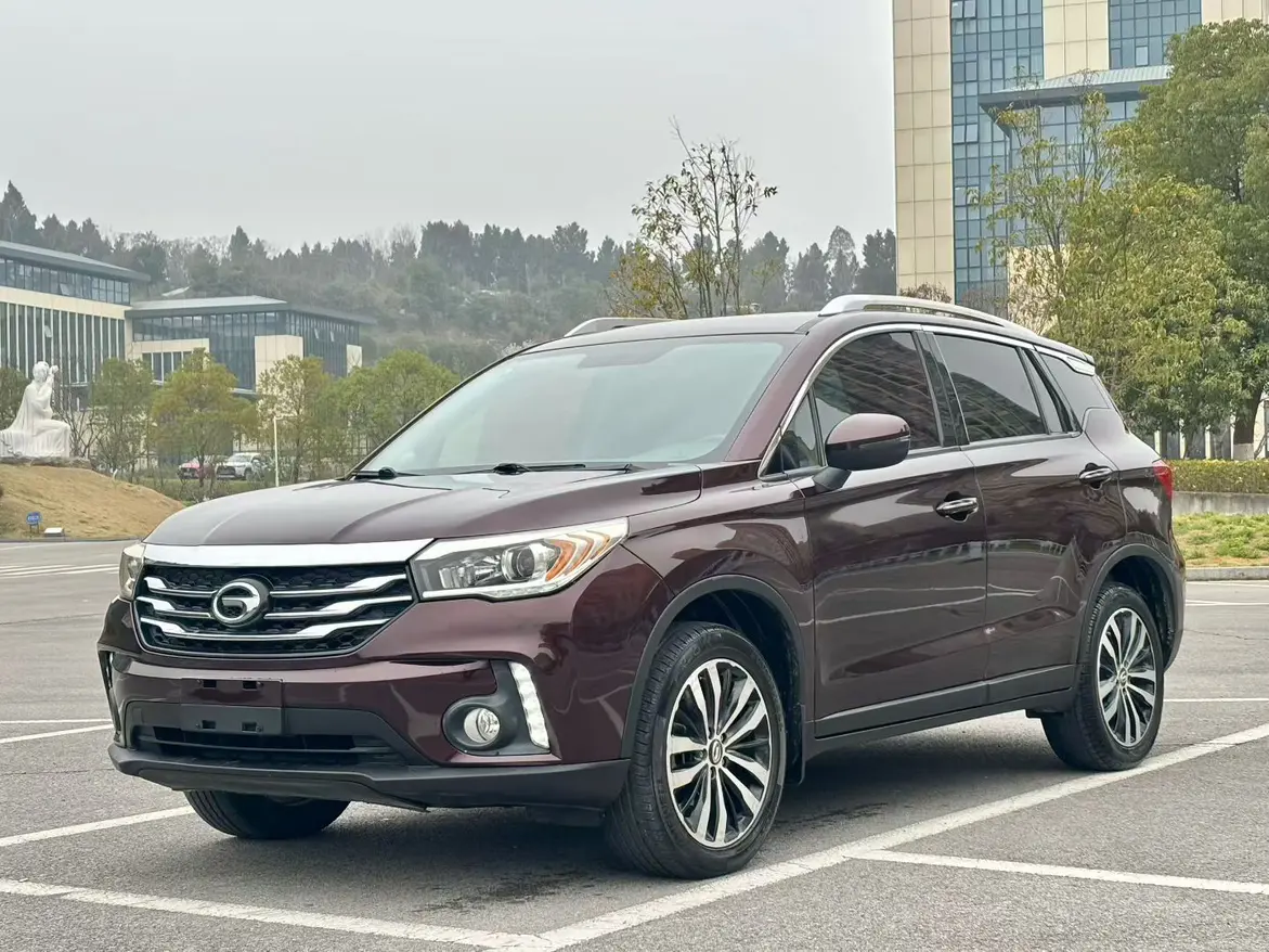GAC Trumpchi GS4  из Китая