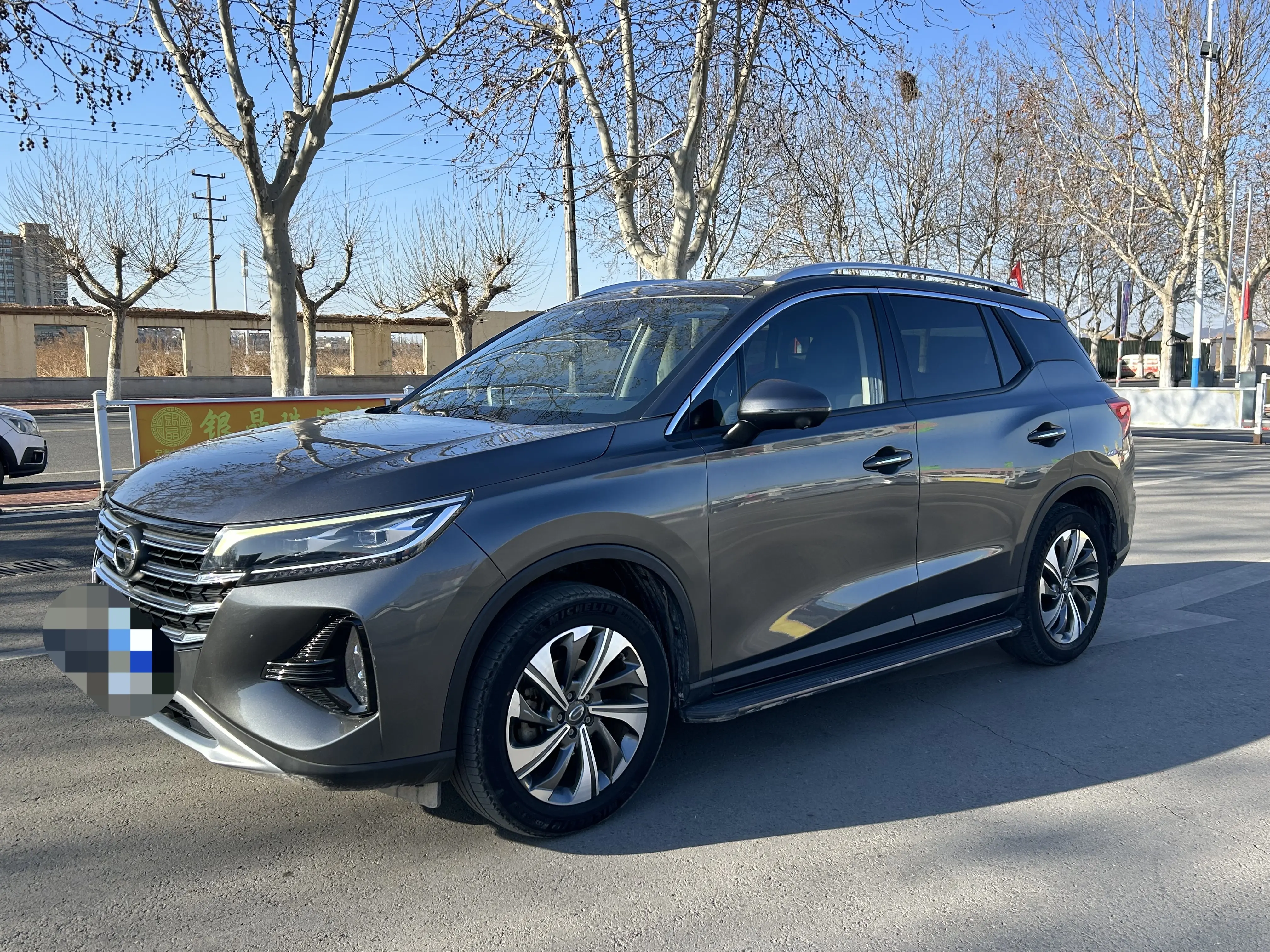 GAC Trumpchi GS4  из Китая