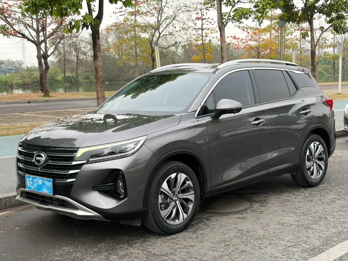 GAC Trumpchi GS4  из Китая