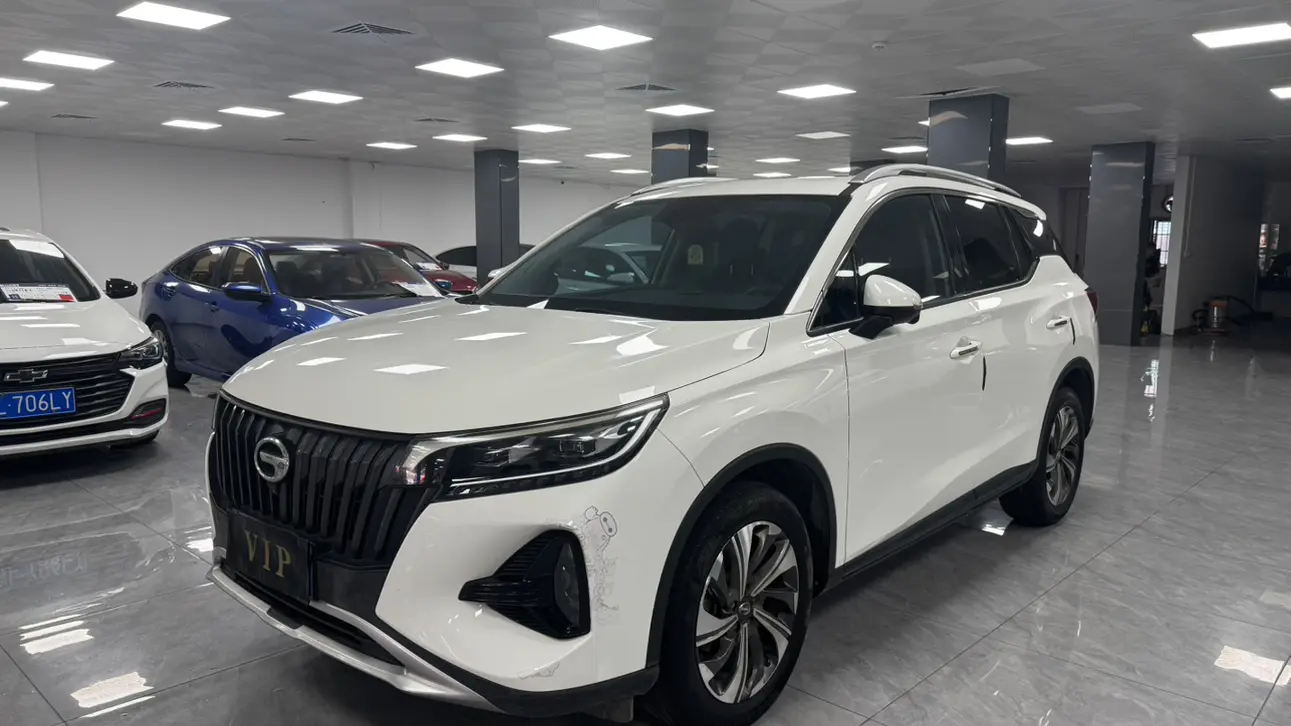 GAC Trumpchi GS4  из Китая