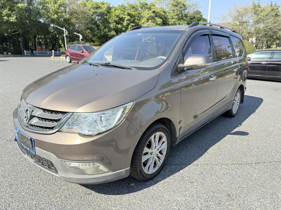 Baojun 730  из Китая