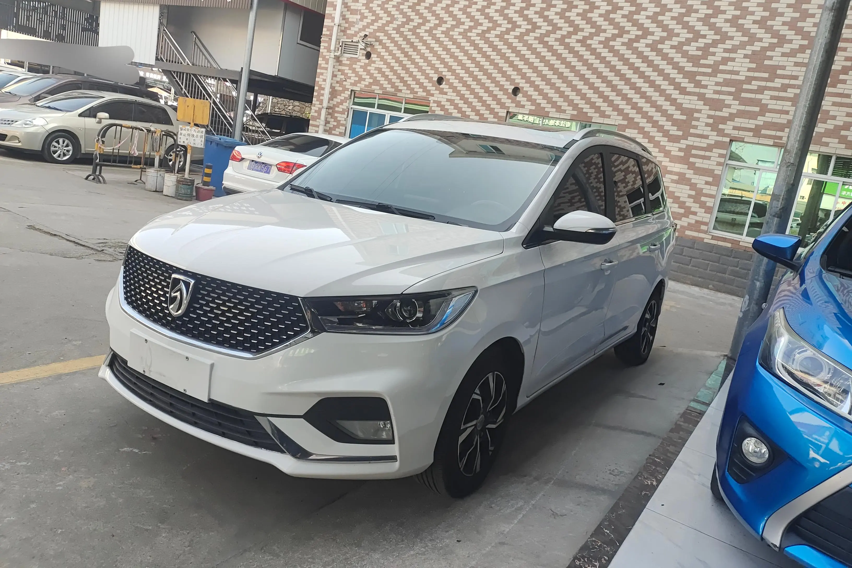Baojun 360
