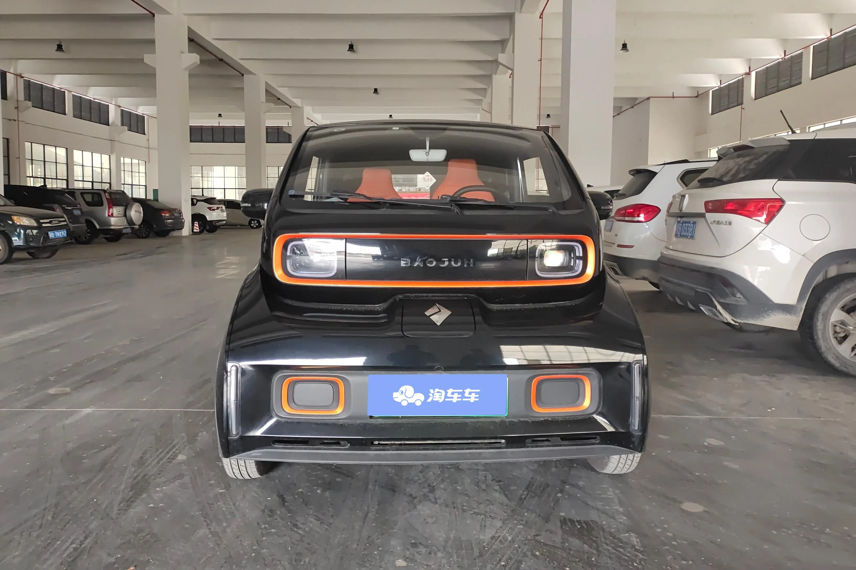 Baojun KiWi EV  из Китая