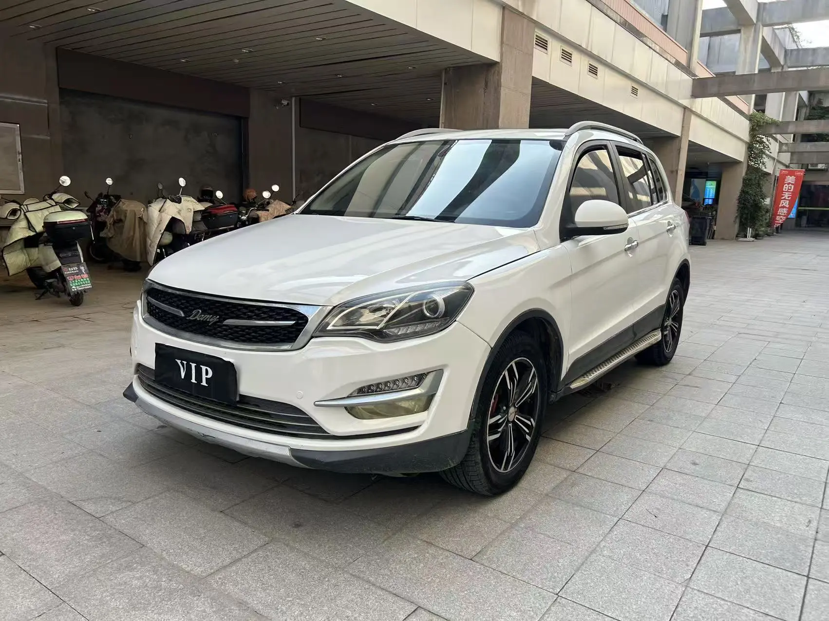 Zotye Damai X5  из Китая