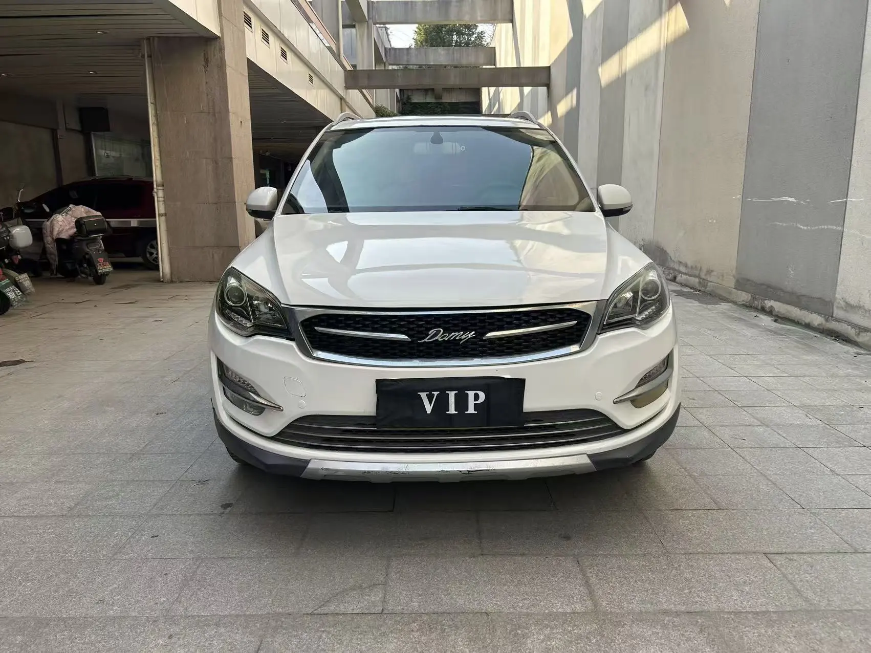 Zotye Damai X5  из Китая