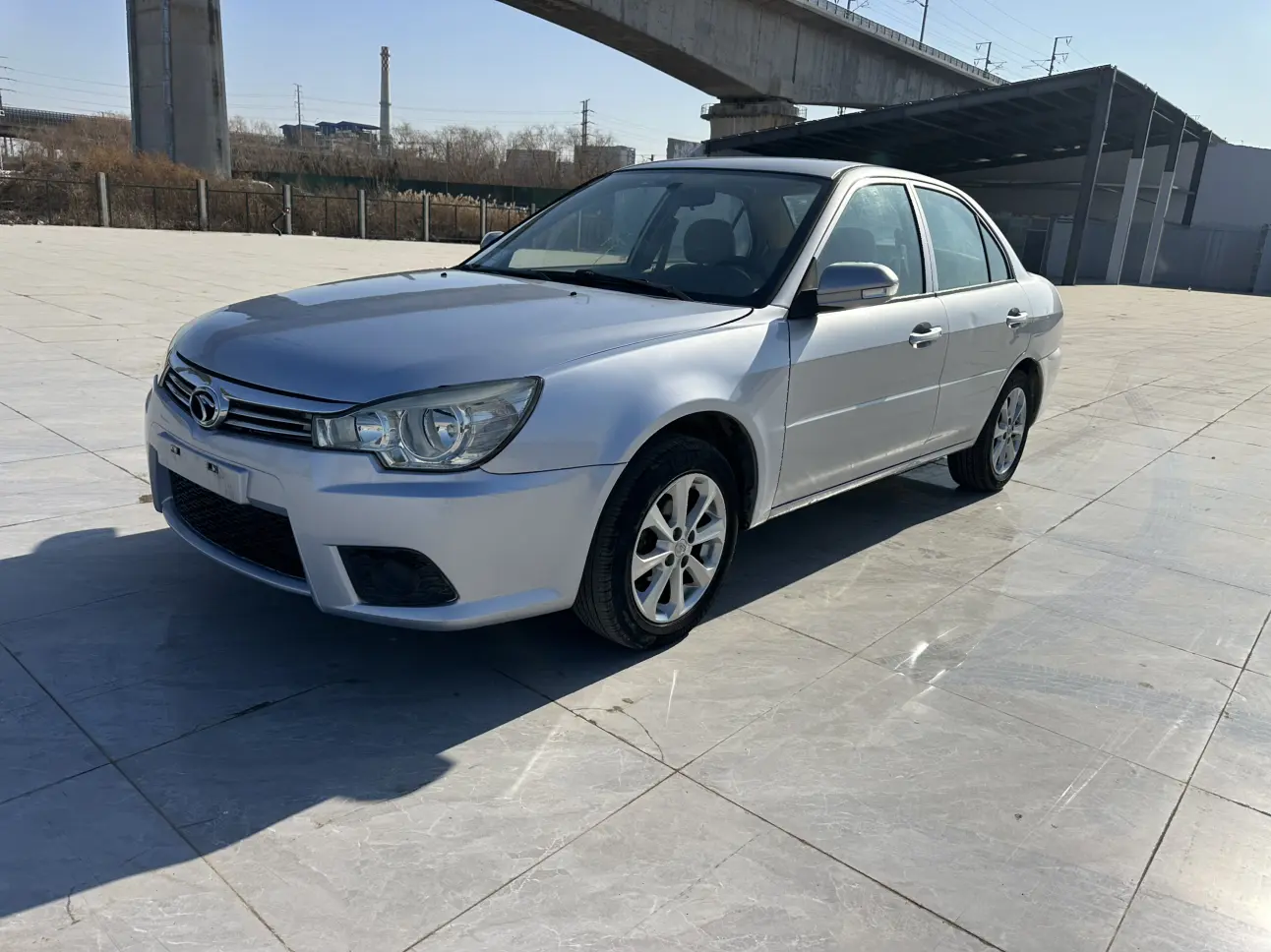 SOUEAST V3 Lingyue  из Китая