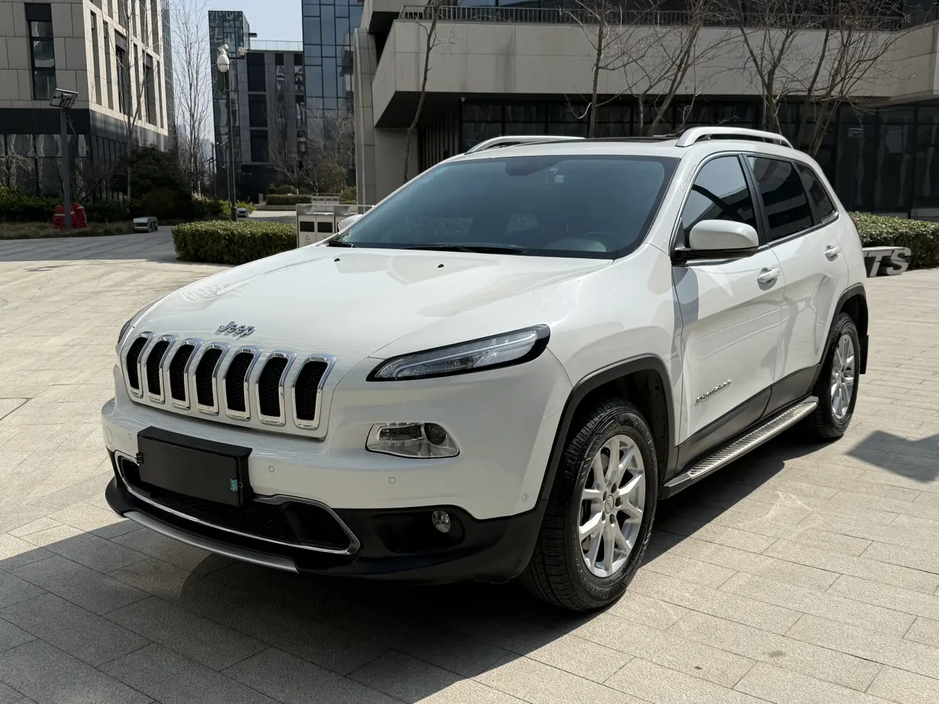 Jeep Cherokee
