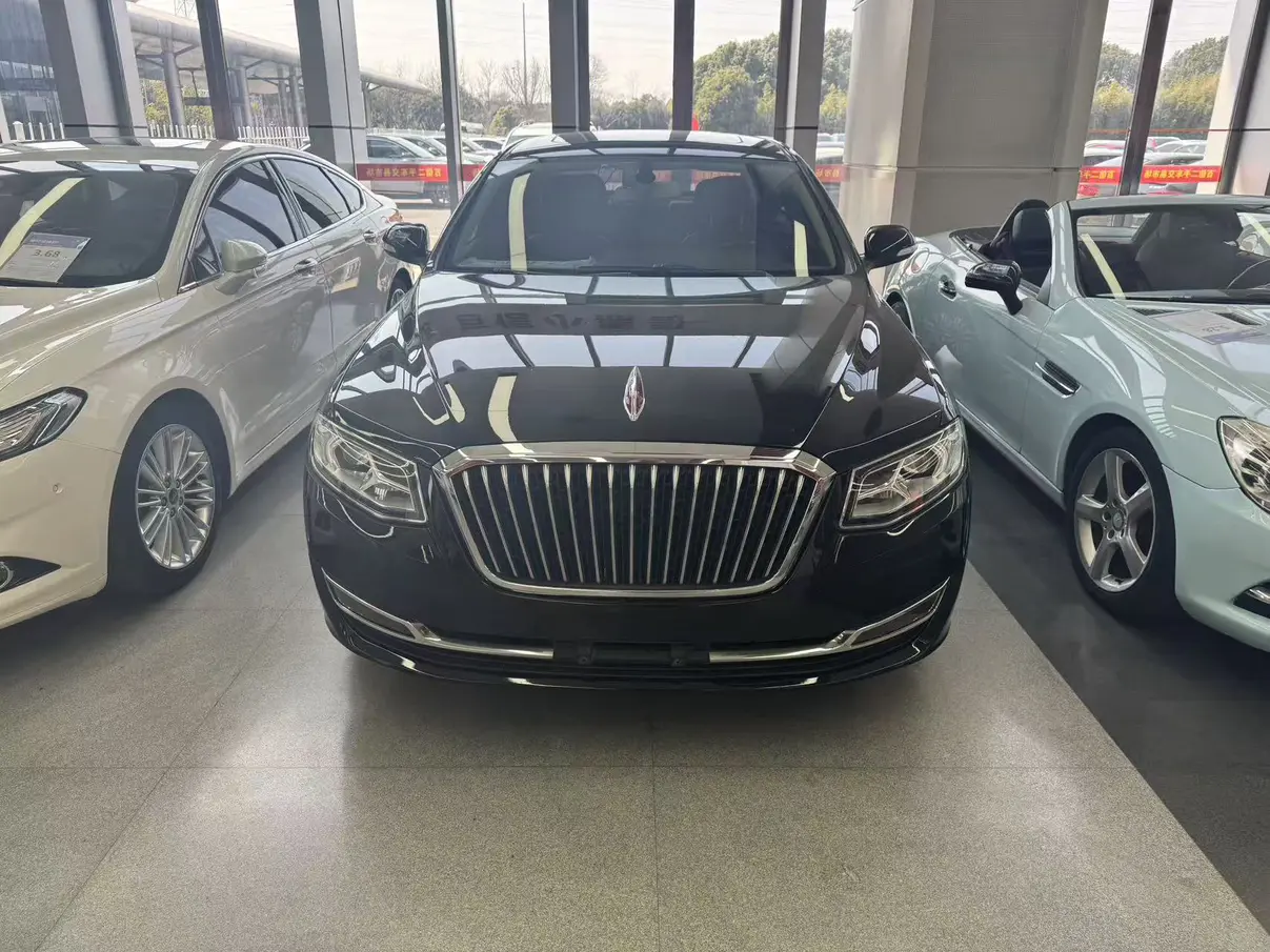 Hongqi H7  из Китая