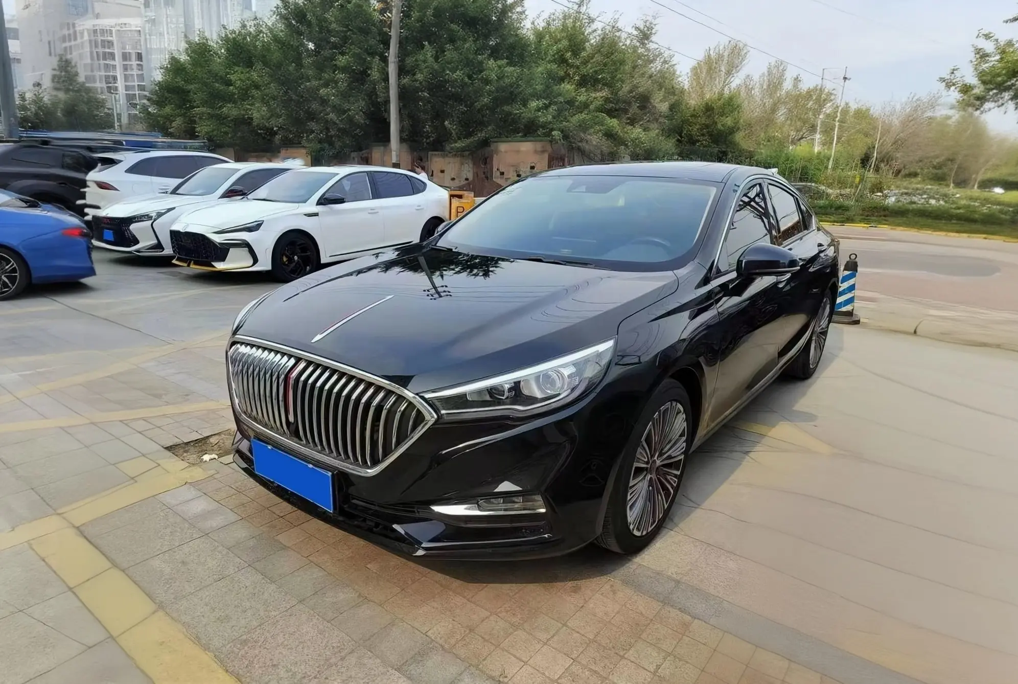 Hongqi H5 classic  из Китая