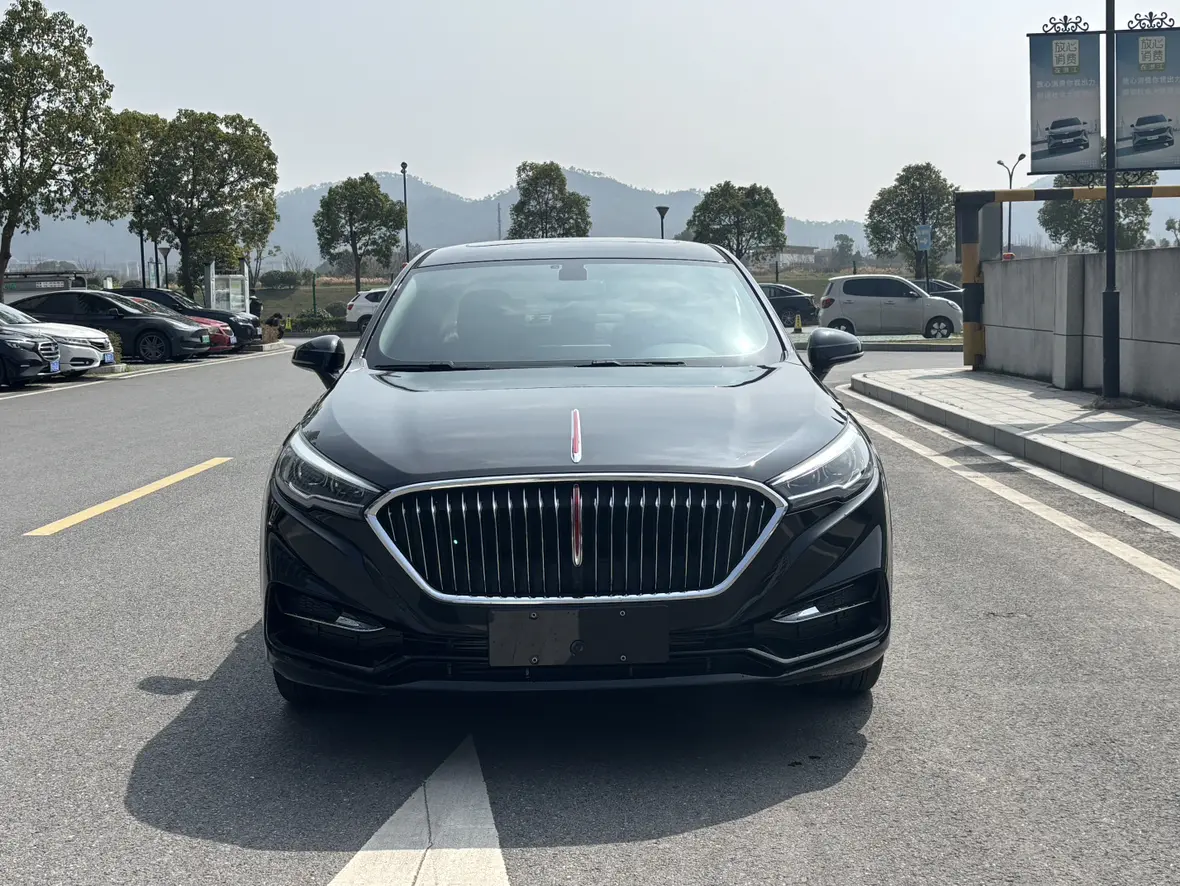 Hongqi H5 classic  из Китая