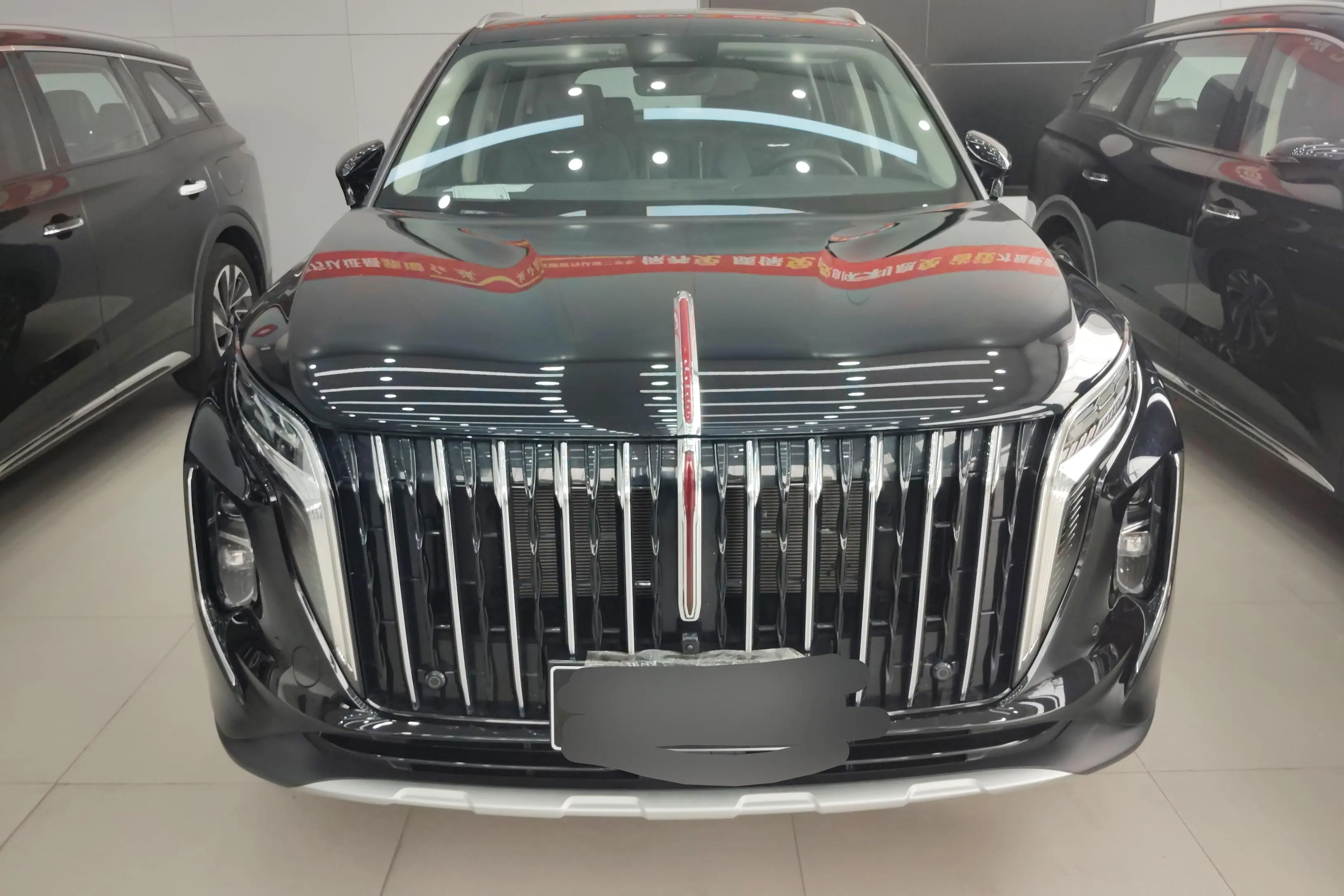 Hongqi HS7 PHEV  из Китая