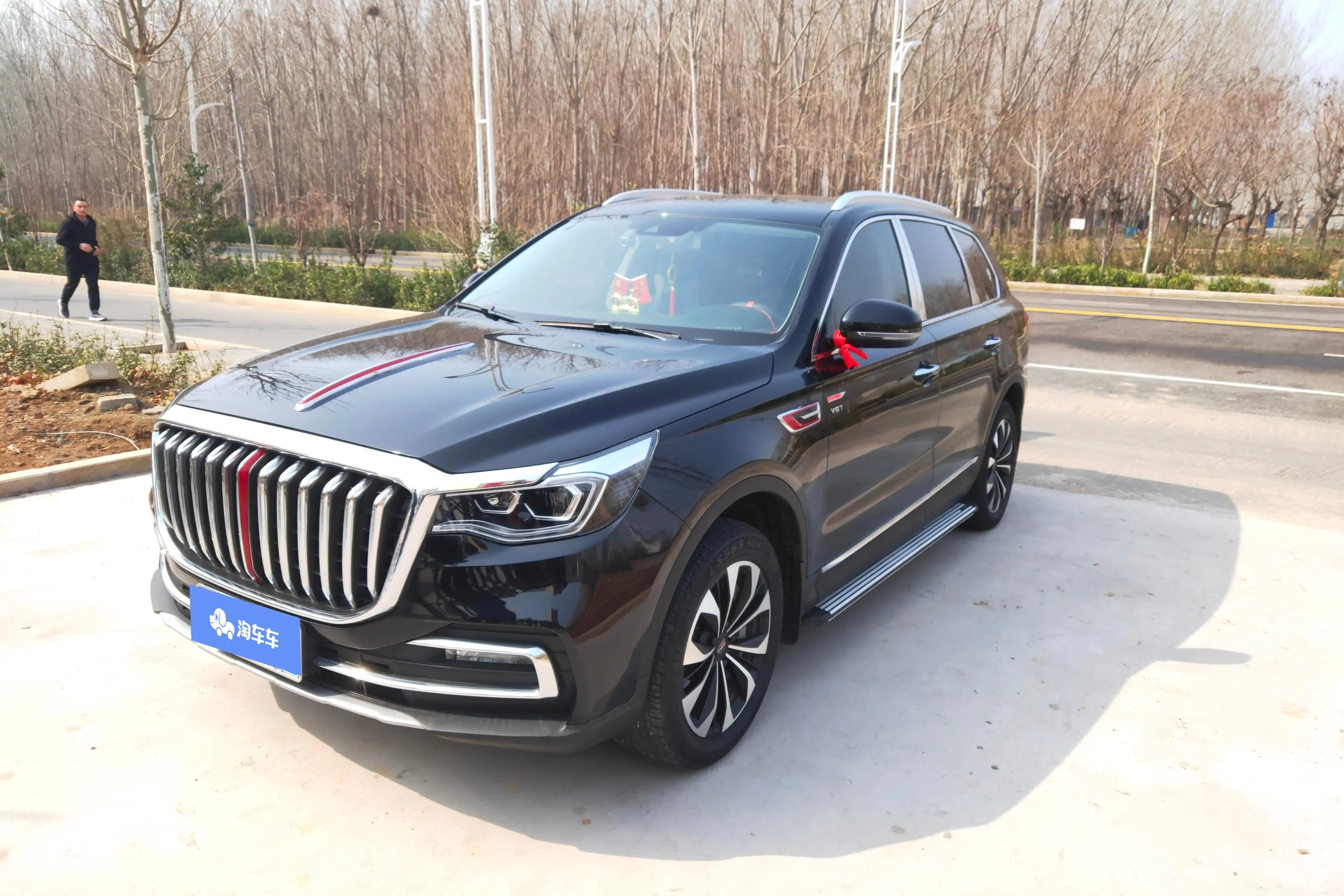 Hongqi HS7  из Китая