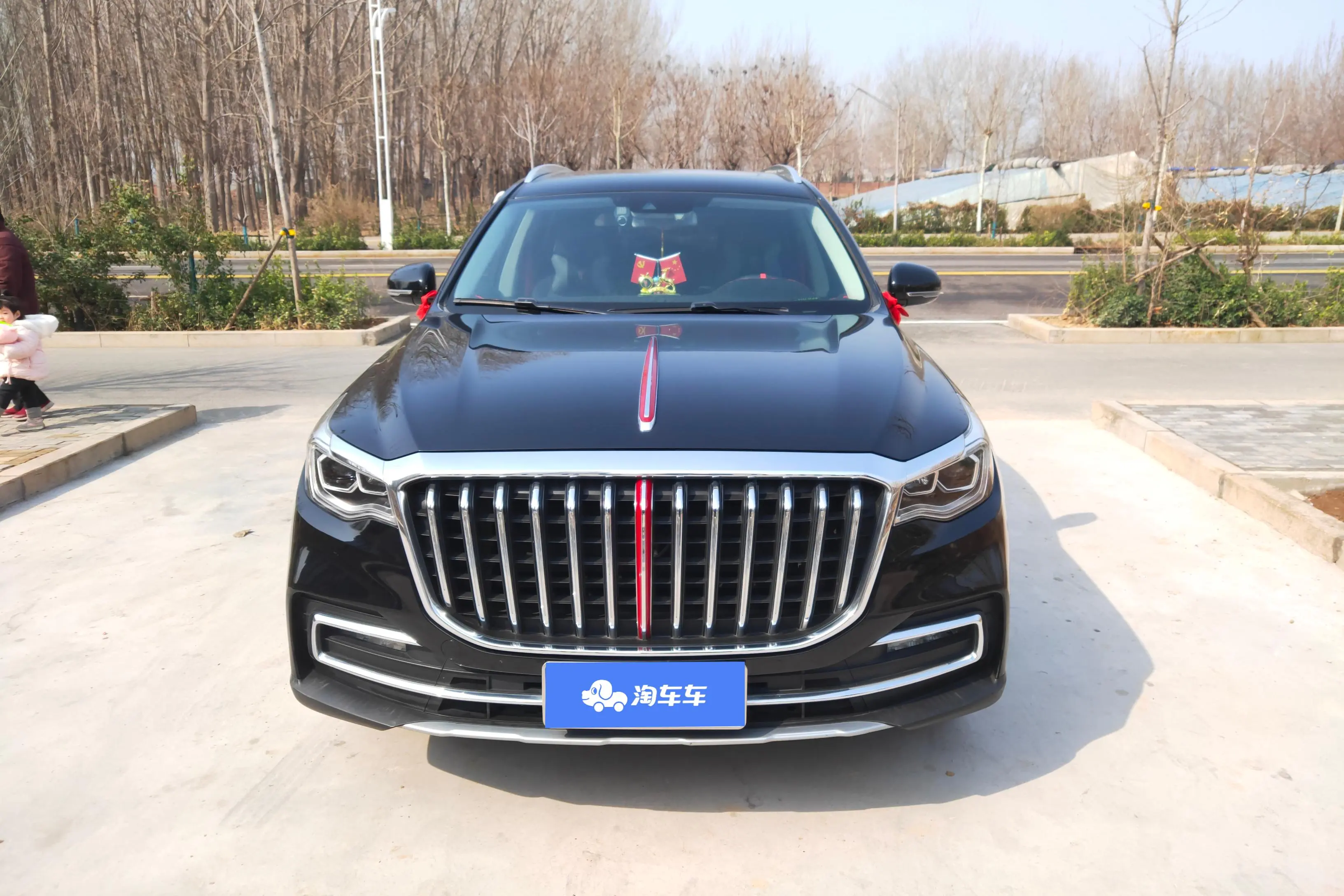 Hongqi HS7  из Китая