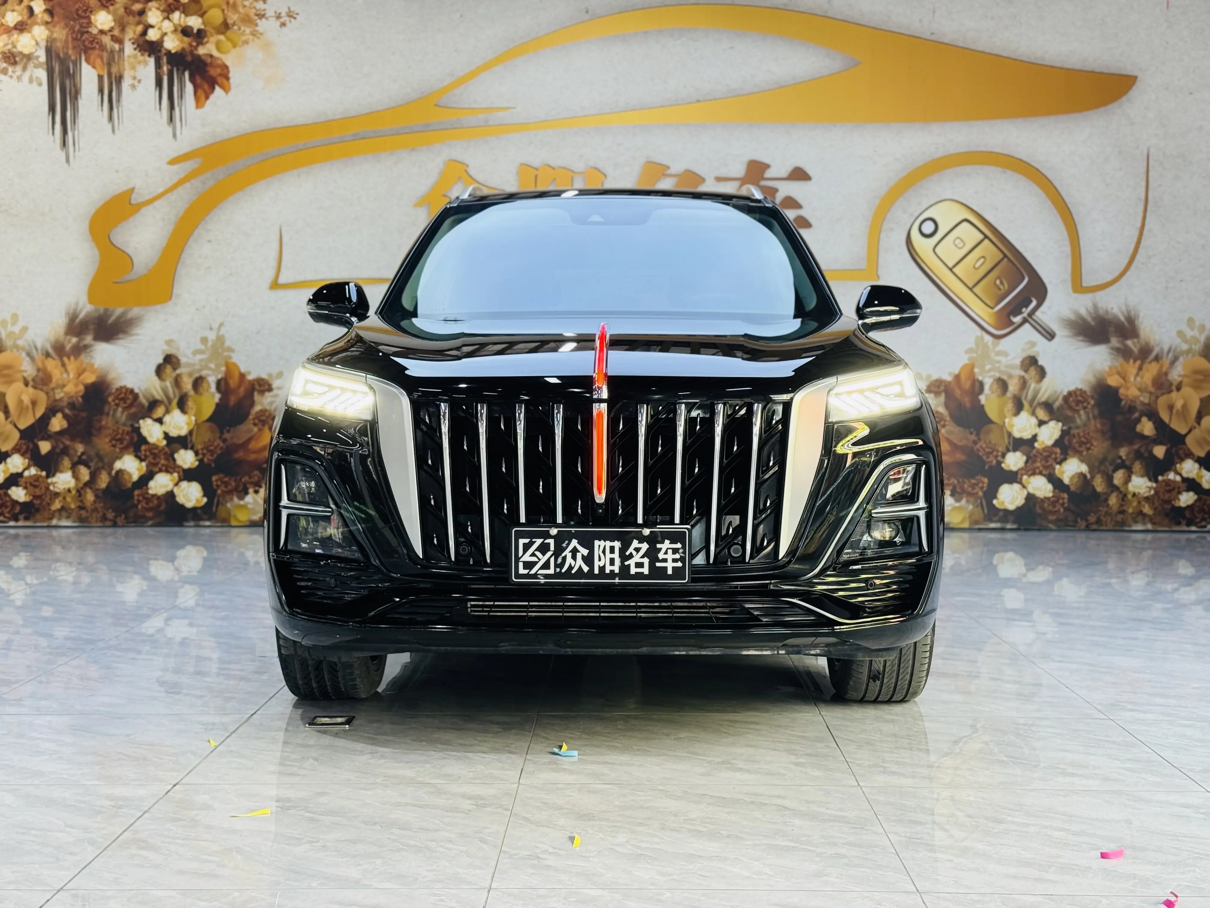 Hongqi HS5  из Китая