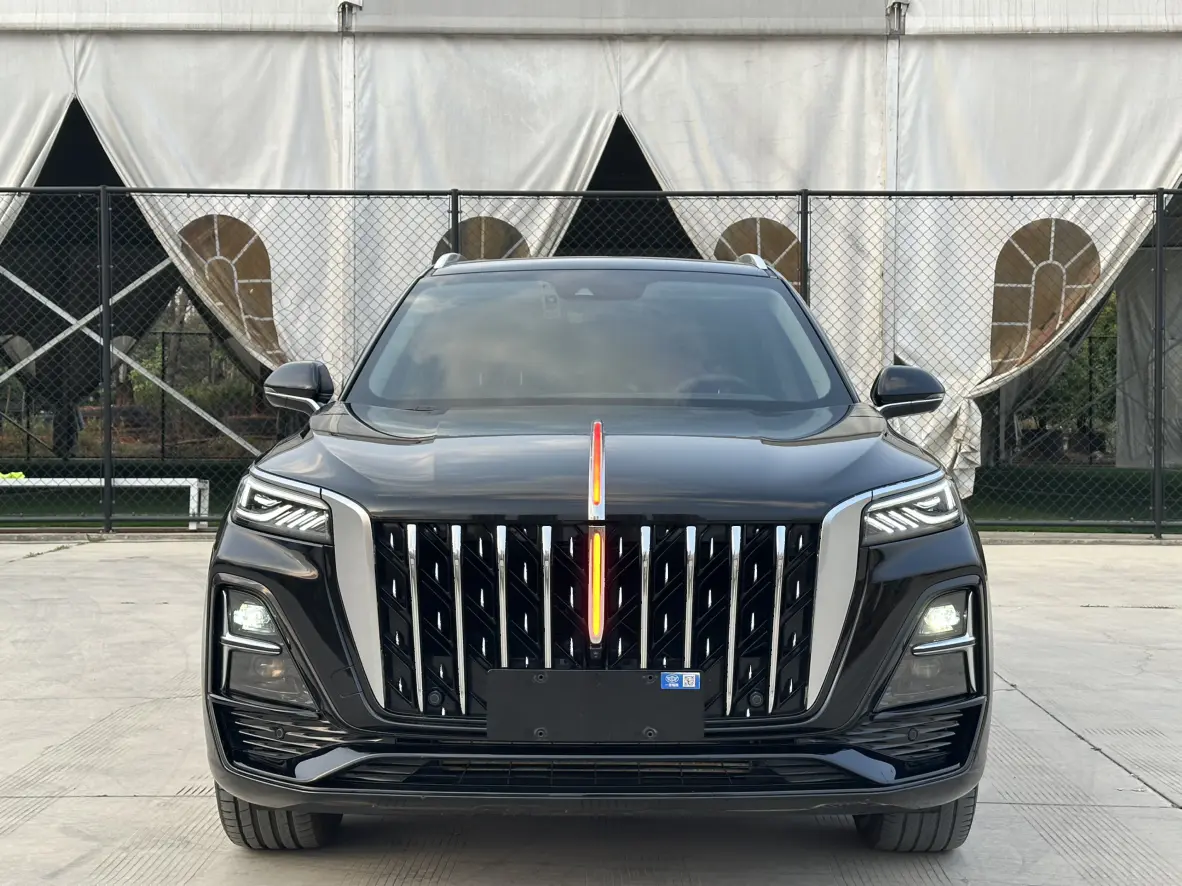 Hongqi HS5  из Китая