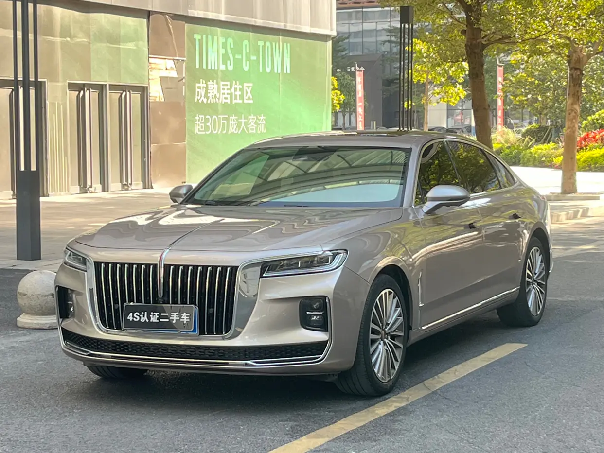 Hongqi H9  из Китая