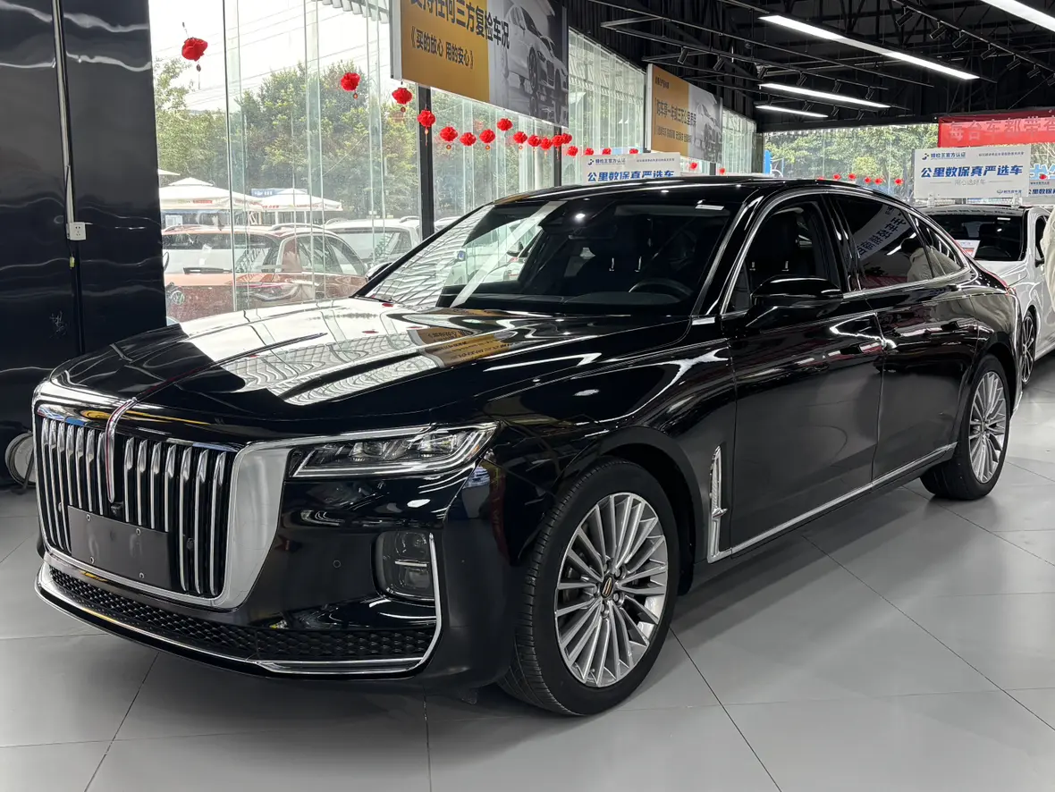 Hongqi H9  из Китая