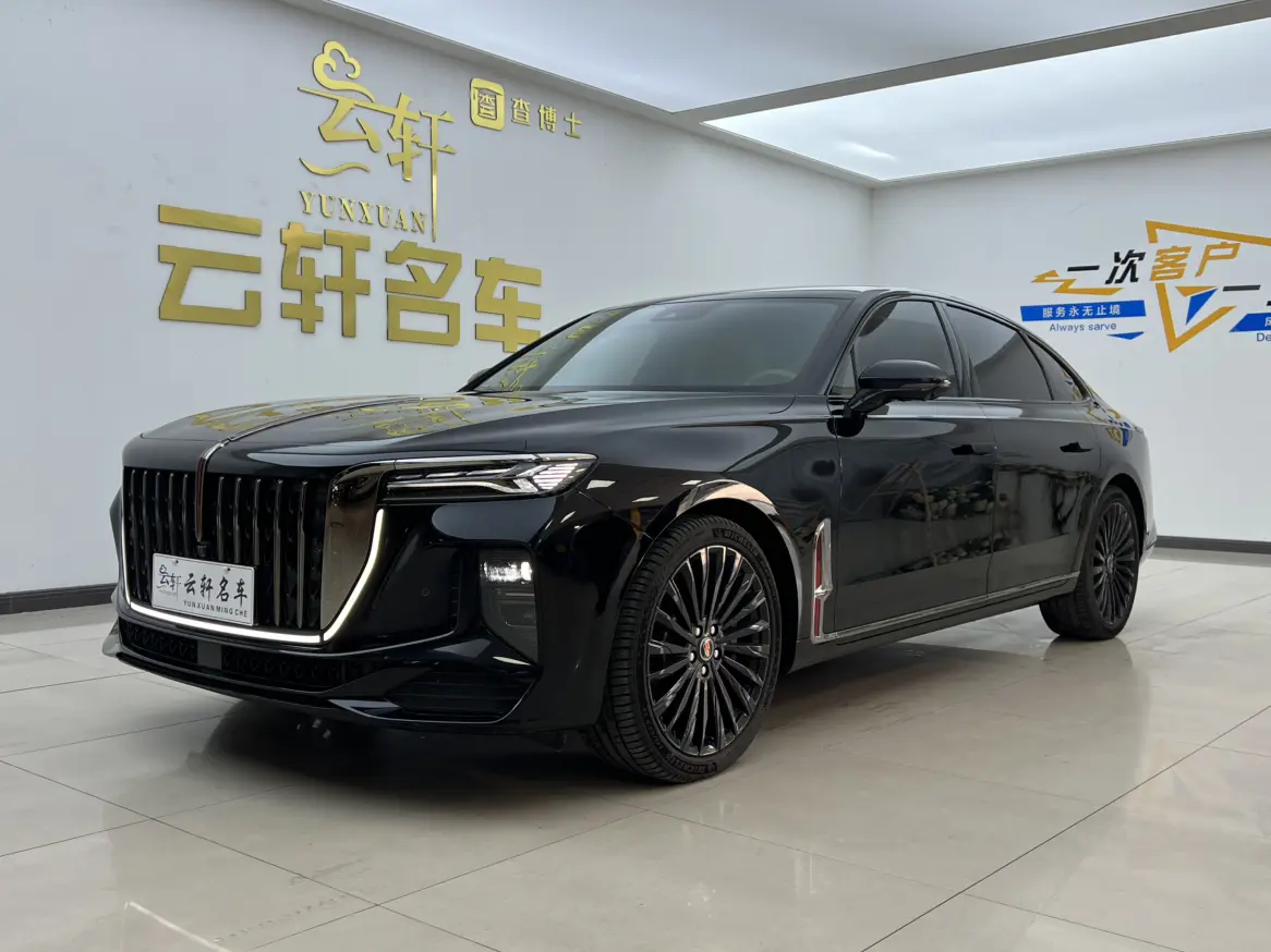Hongqi H9  из Китая