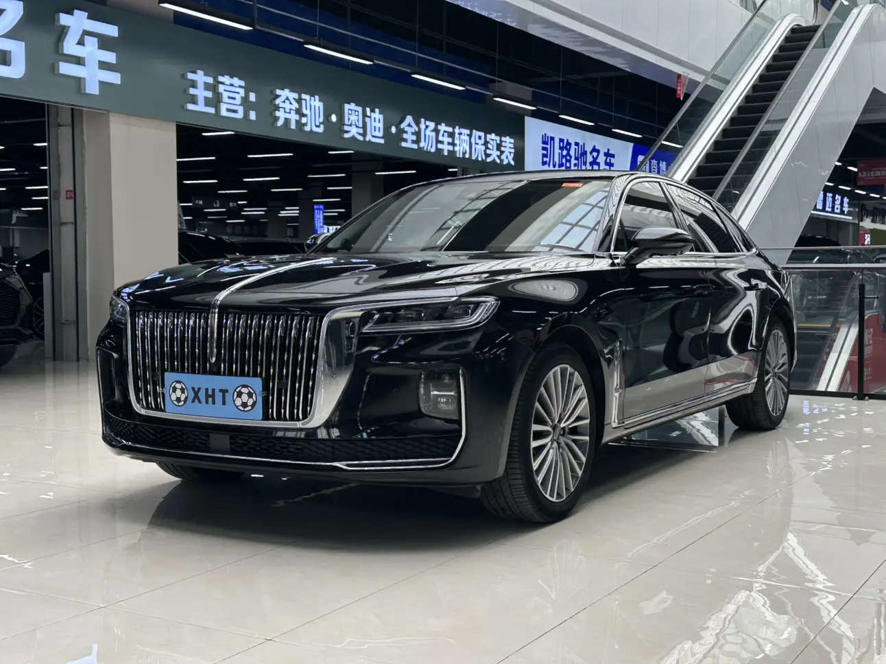 Hongqi H9  из Китая