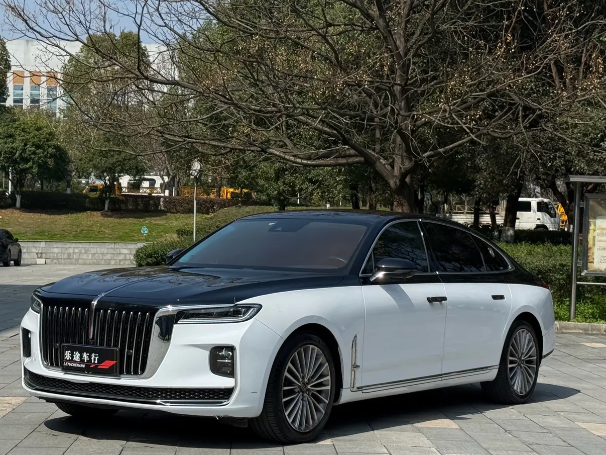 Hongqi H9  из Китая