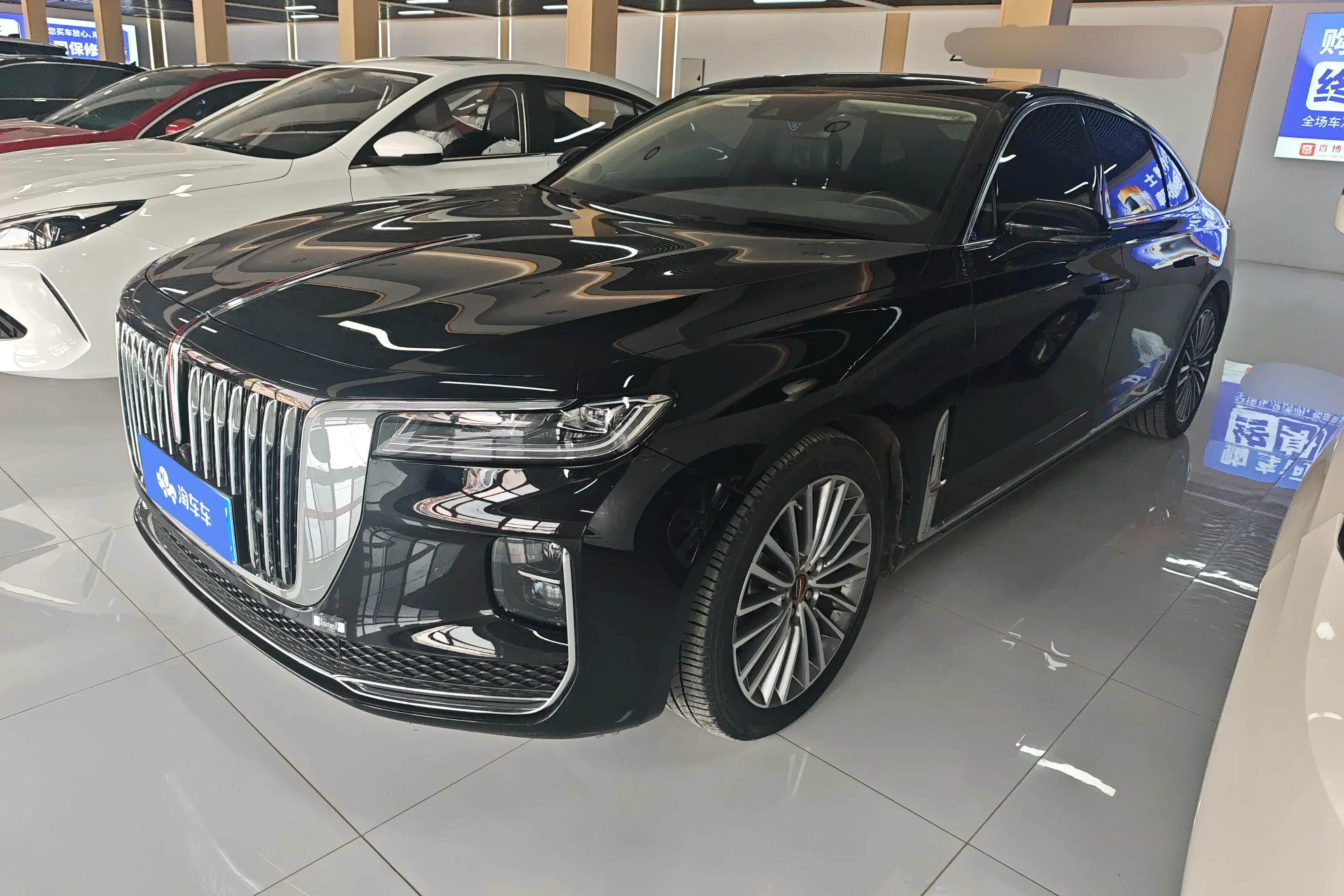 Hongqi H9  из Китая