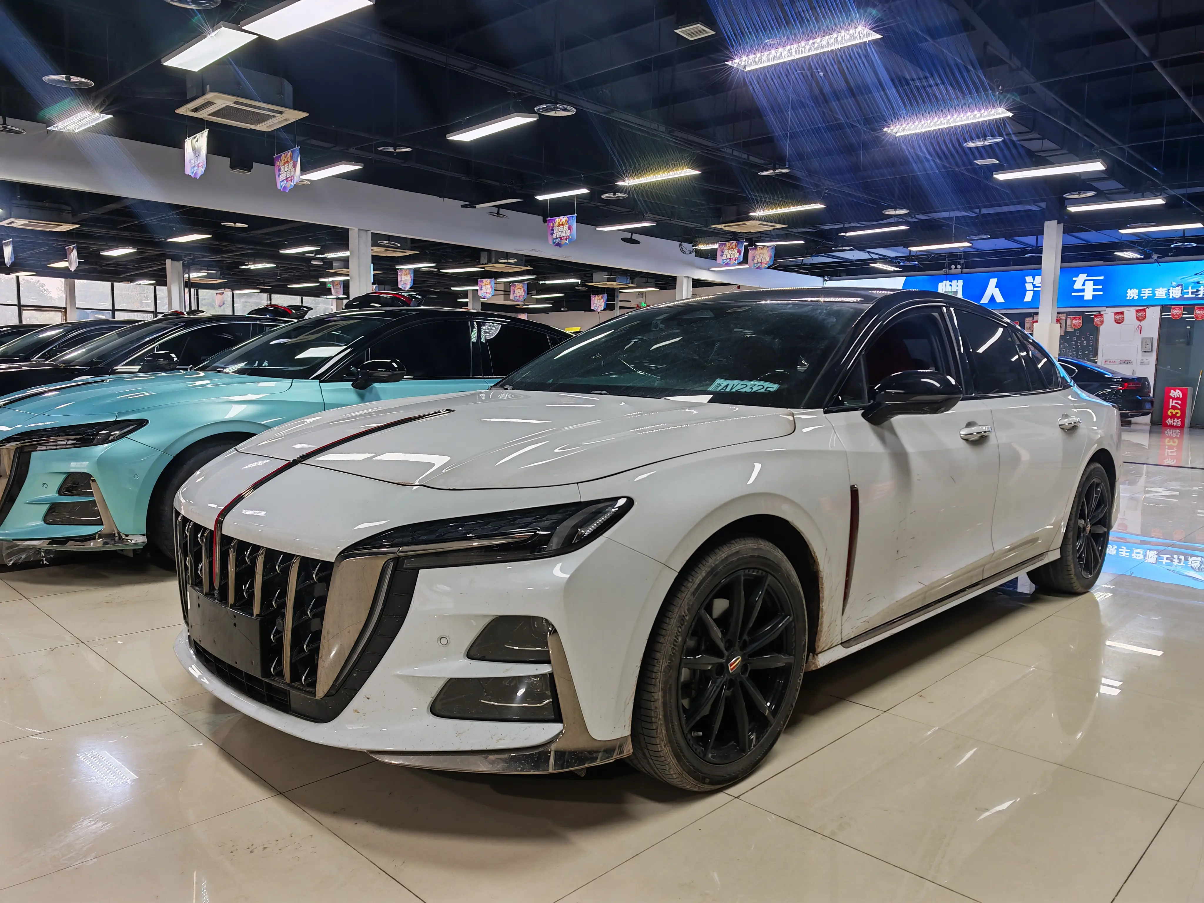 Hongqi H6  из Китая