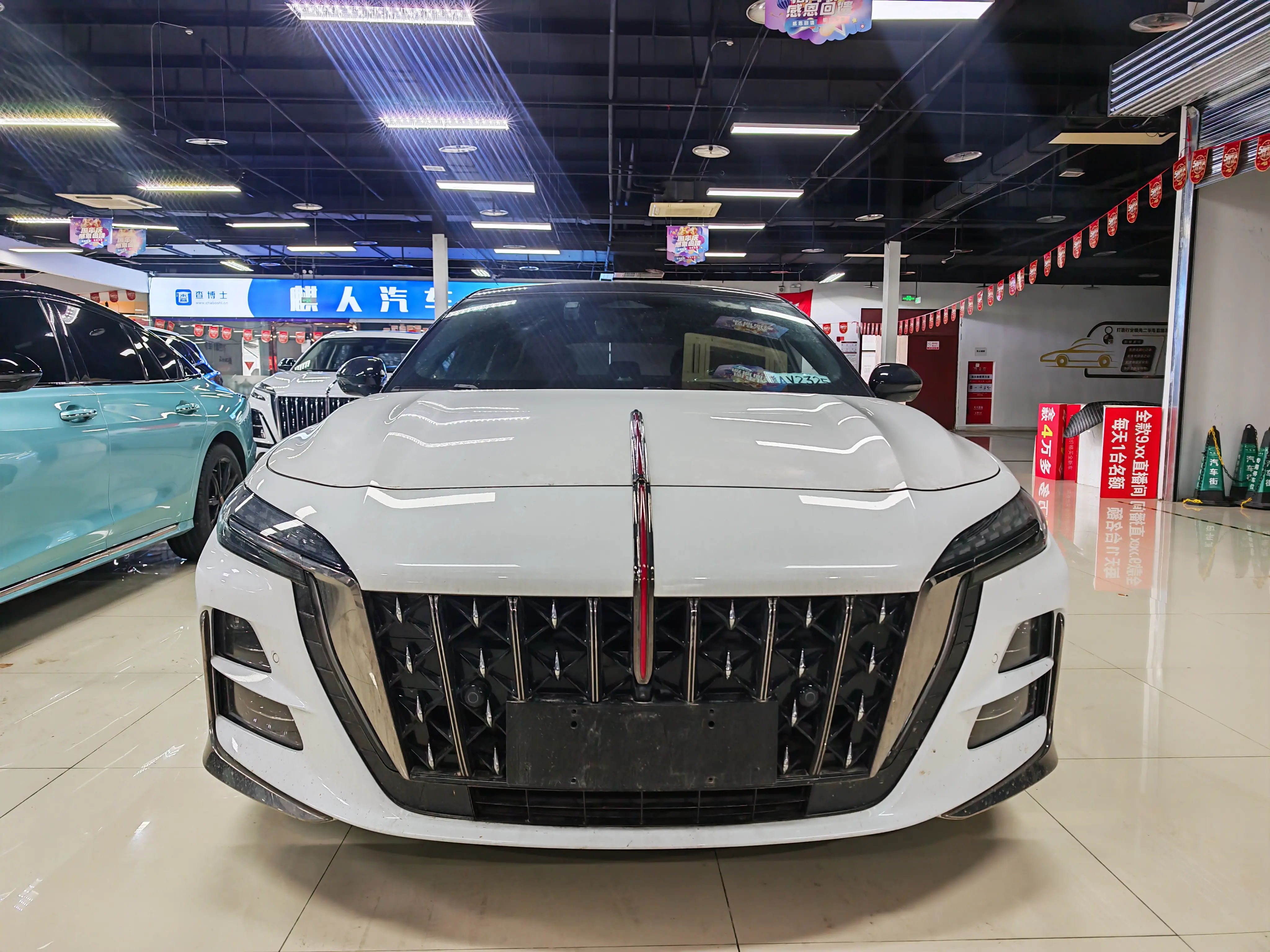 Hongqi H6  из Китая