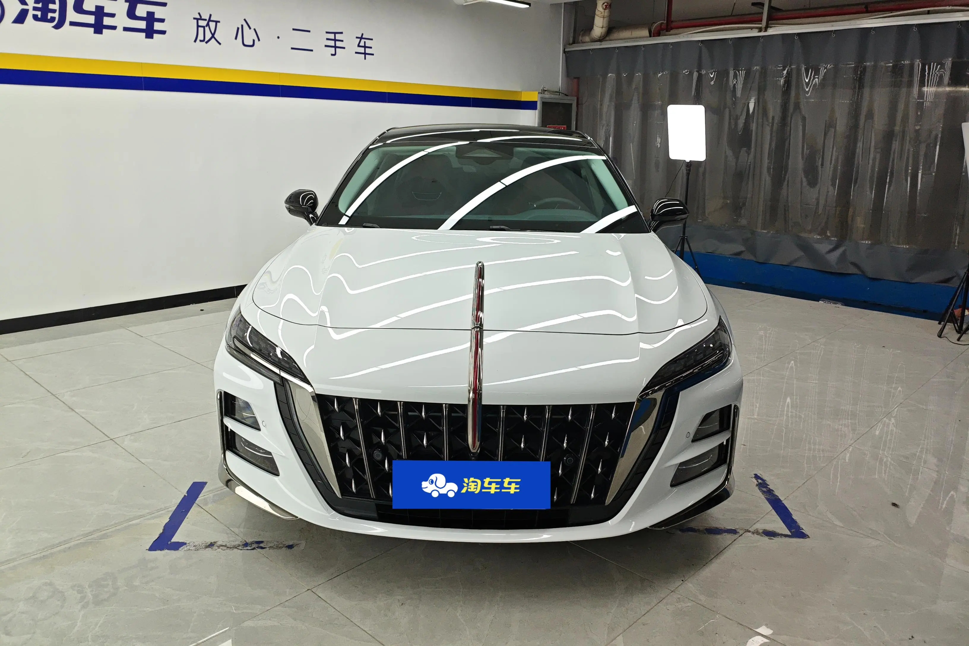 Hongqi H6  из Китая