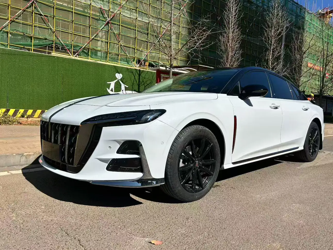 Hongqi H6  из Китая