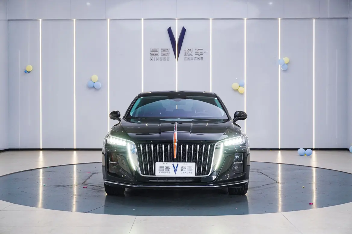 Hongqi H5  из Китая