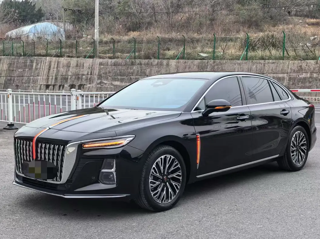 Hongqi H5  из Китая