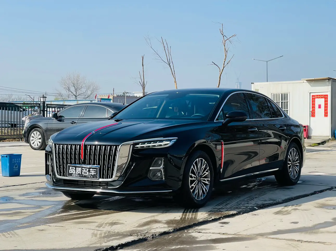 Hongqi H5  из Китая