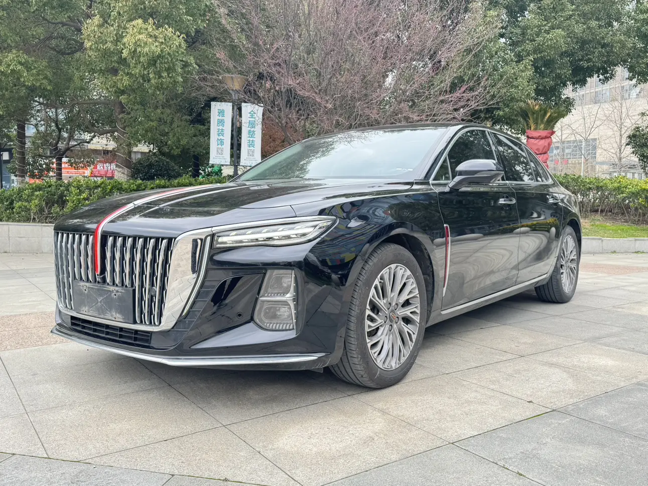 Hongqi H5  из Китая