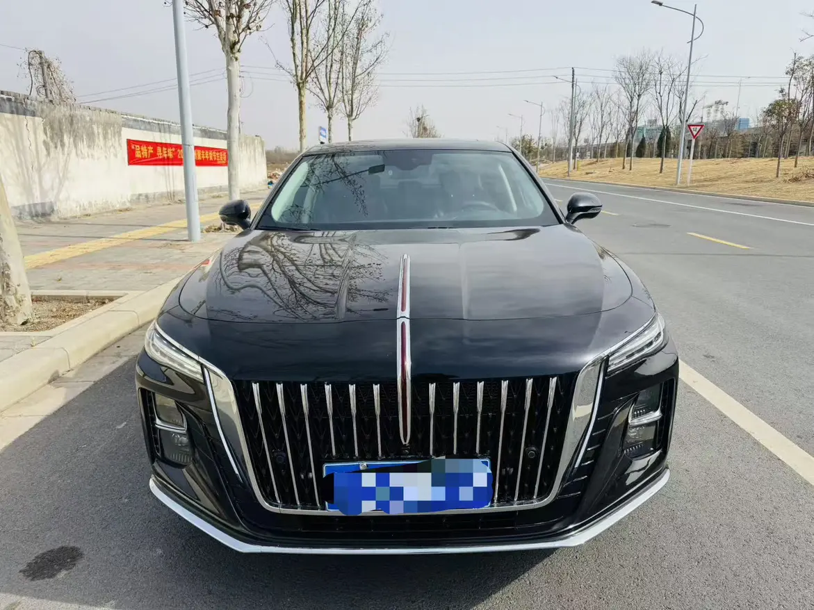 Hongqi H5  из Китая