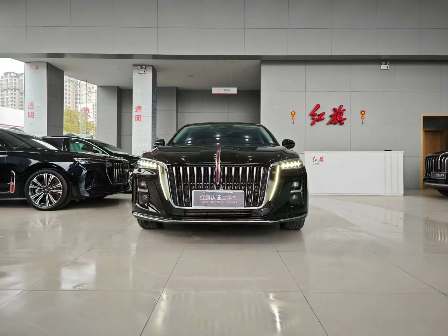 Hongqi H5  из Китая