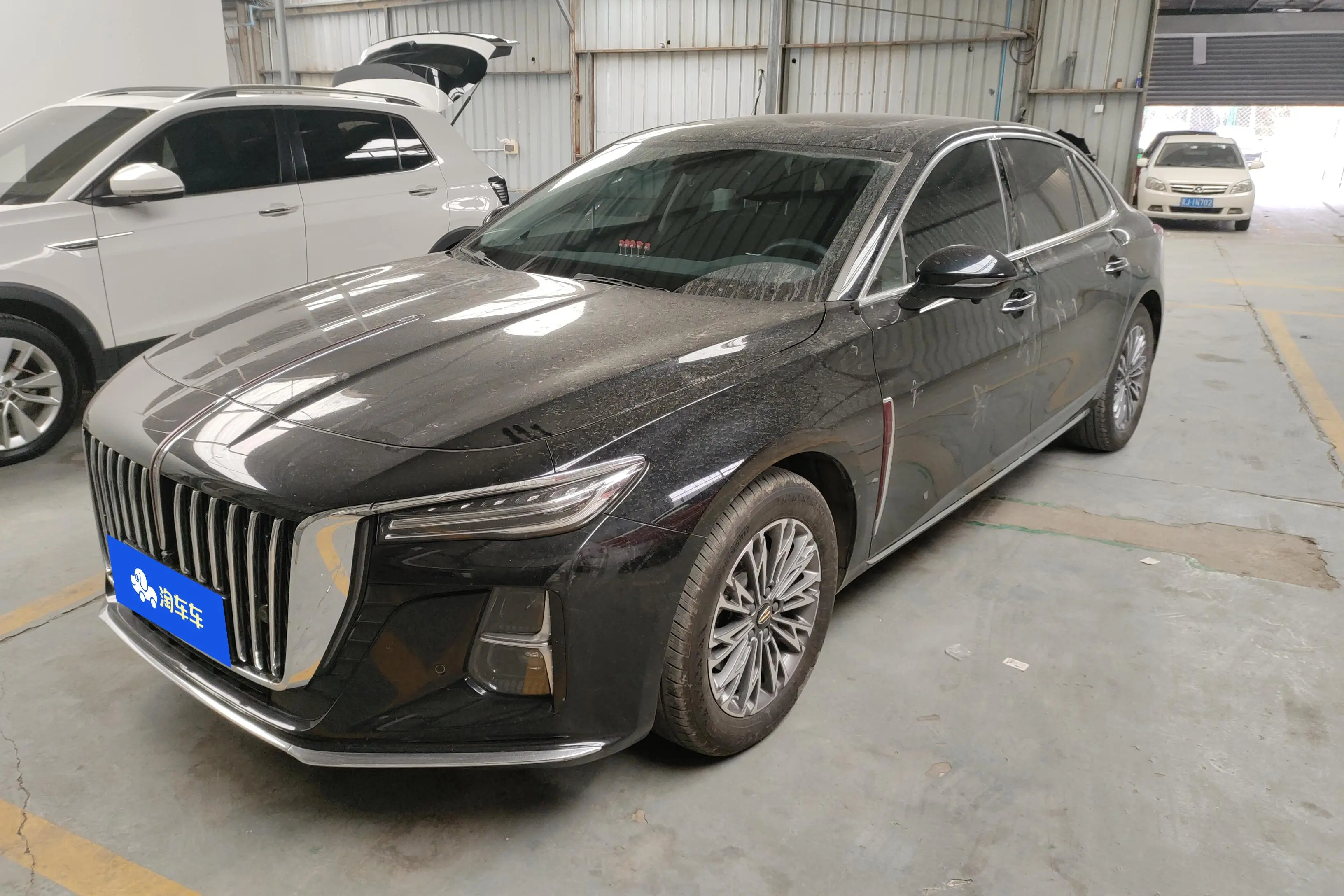 Hongqi H5  из Китая