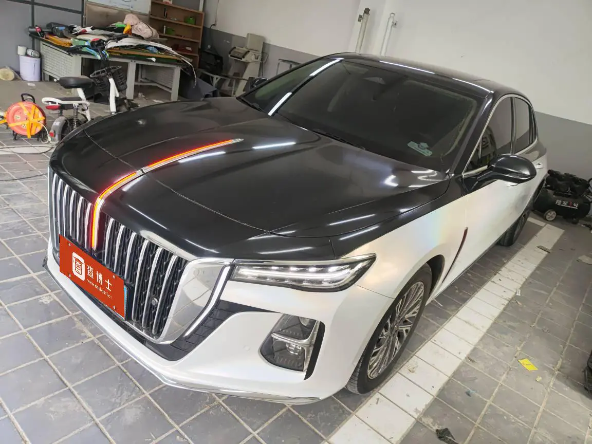 Hongqi H5  из Китая